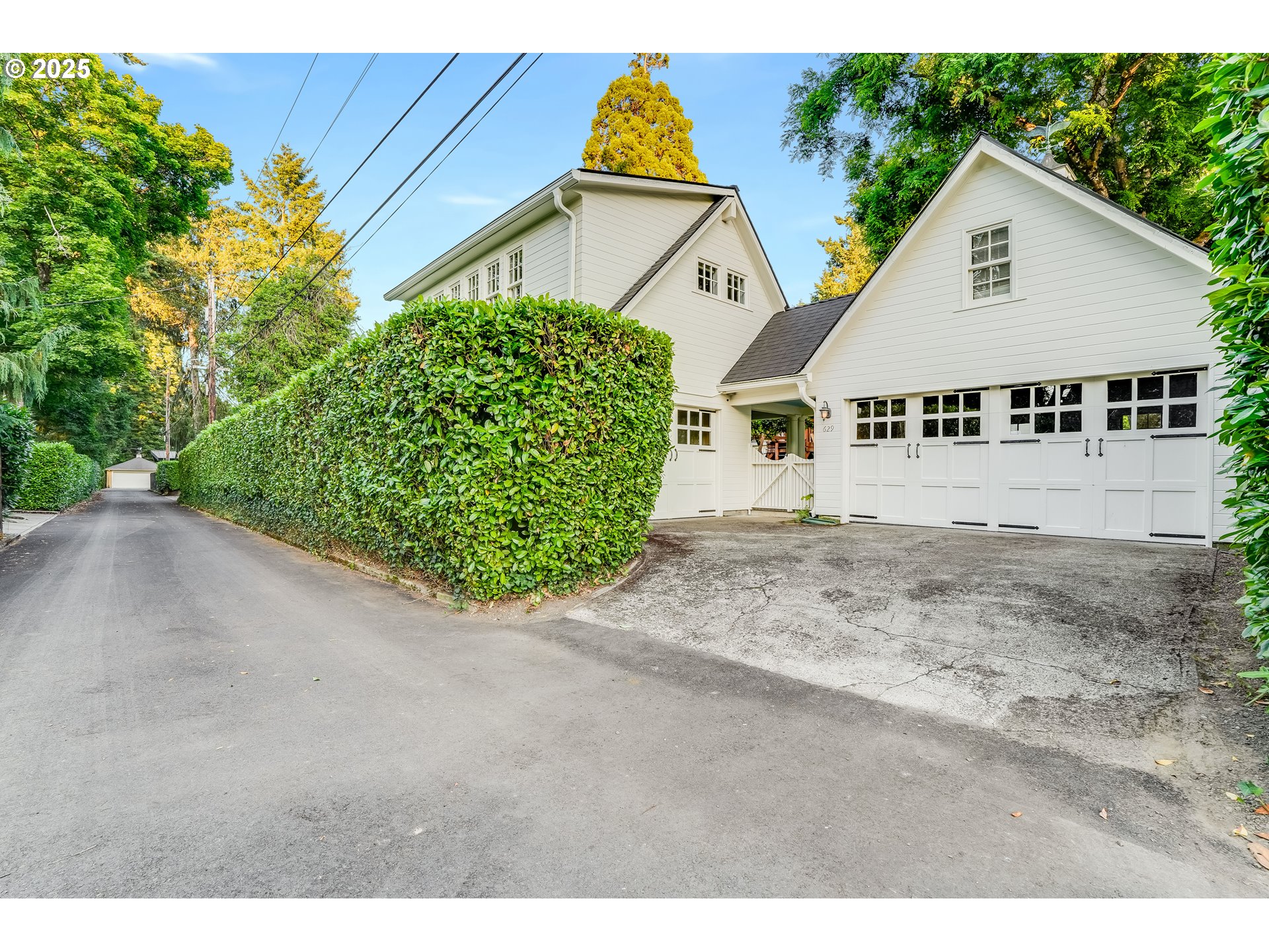 629 SE SAINT ANDREWS DR, Portland