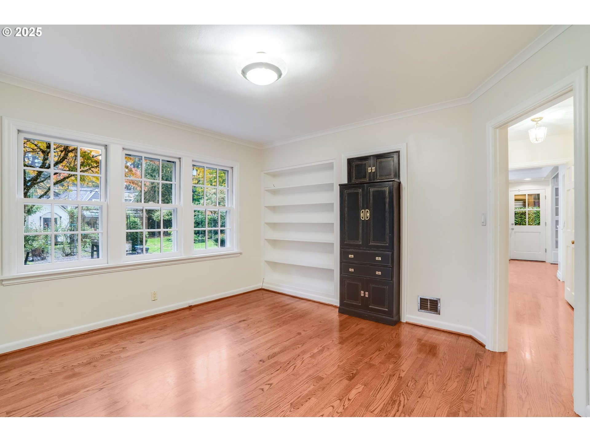 629 SE SAINT ANDREWS DR, Portland