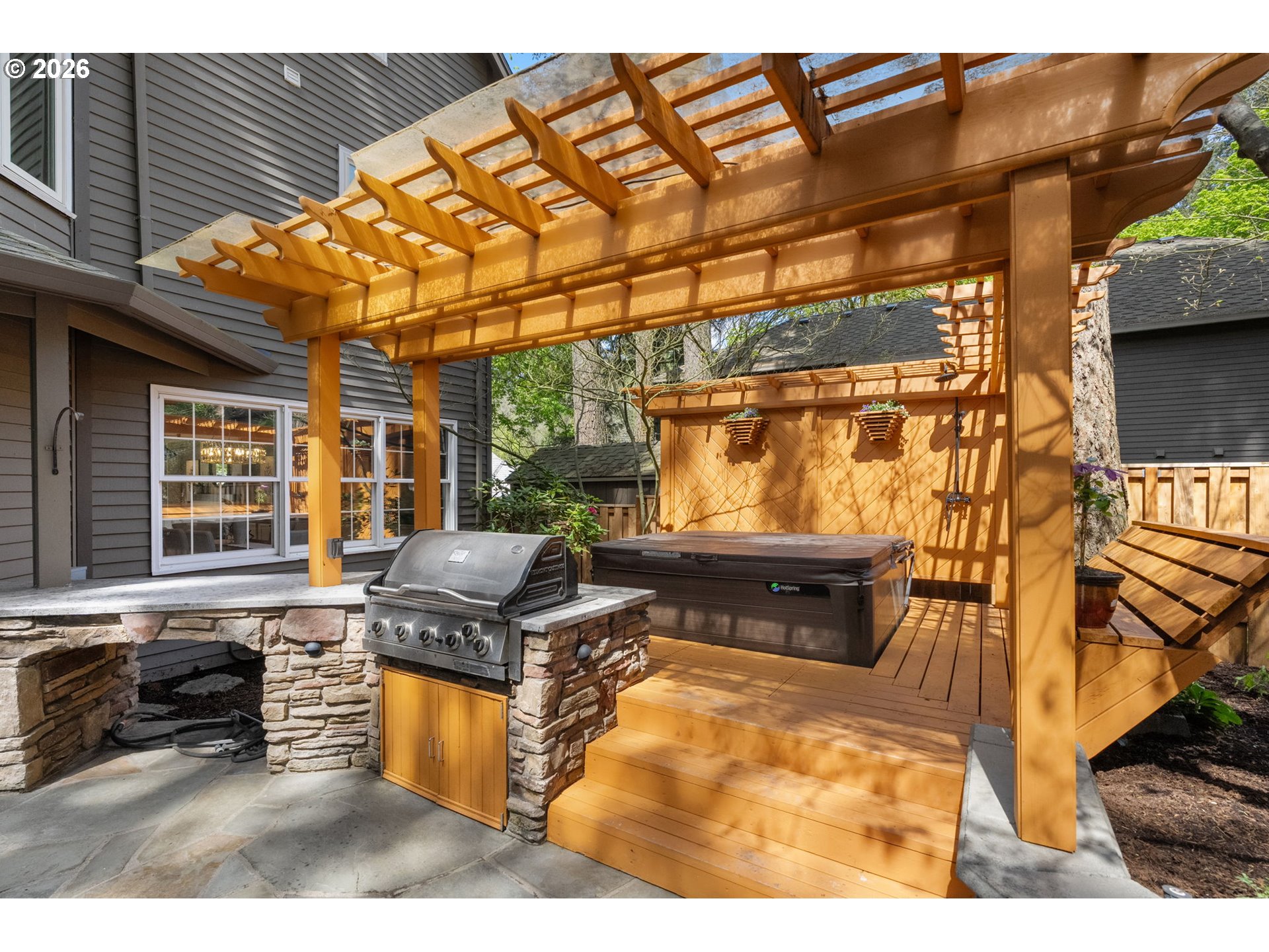 4140 MELISSA DR