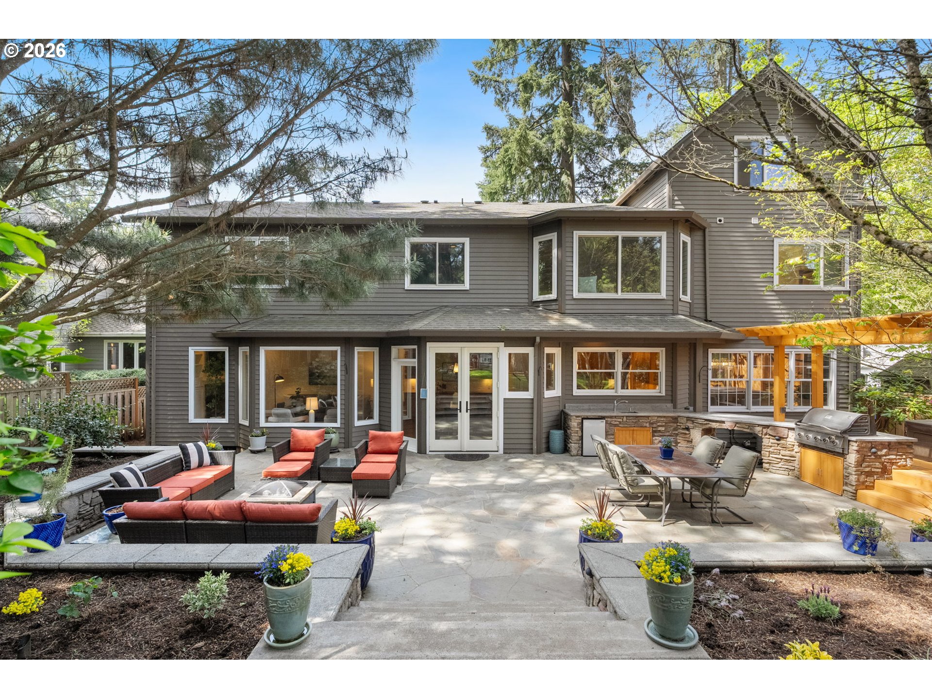 4140 MELISSA DR