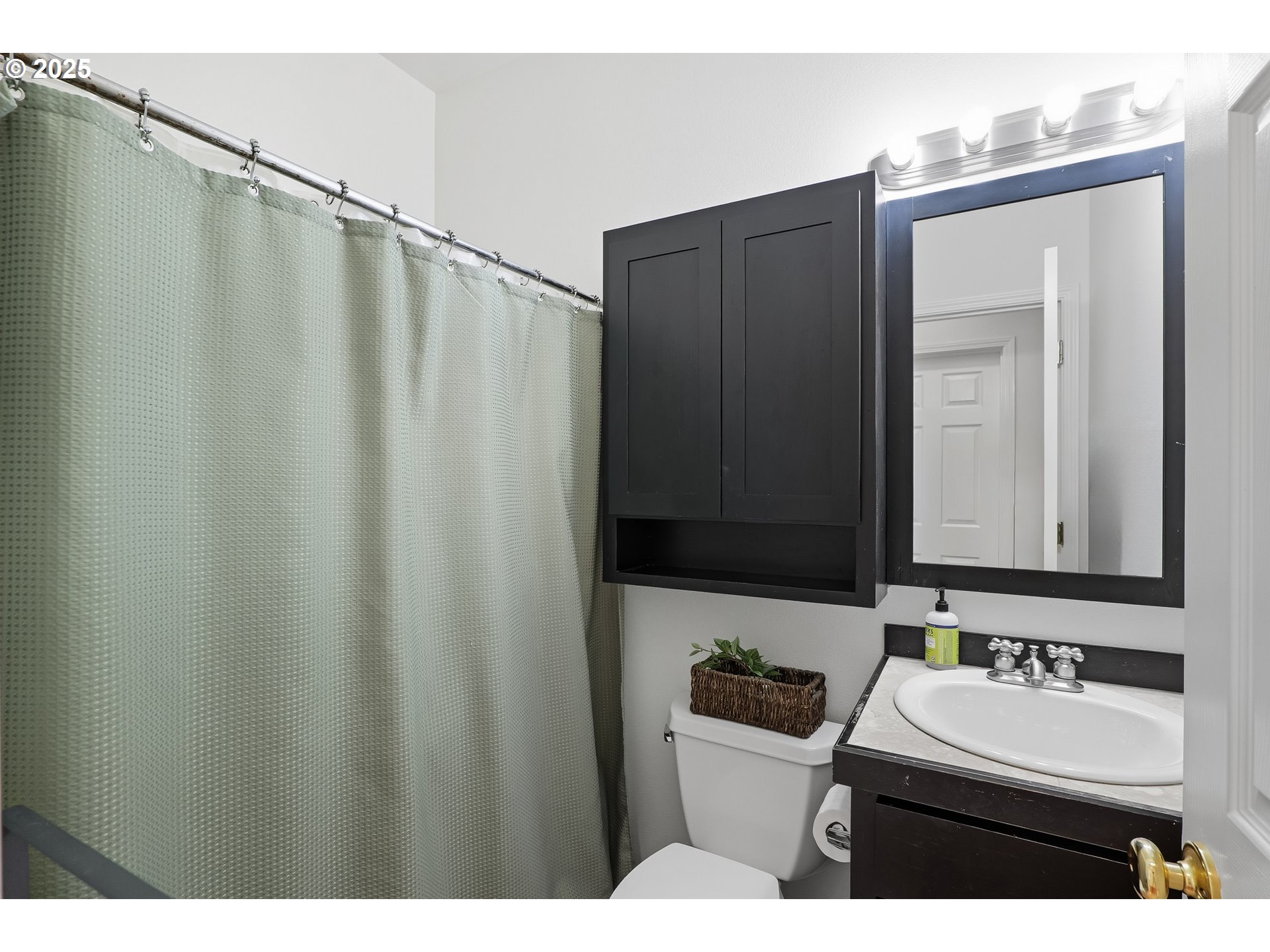 27129 SW ADEN AVE, Wilsonville