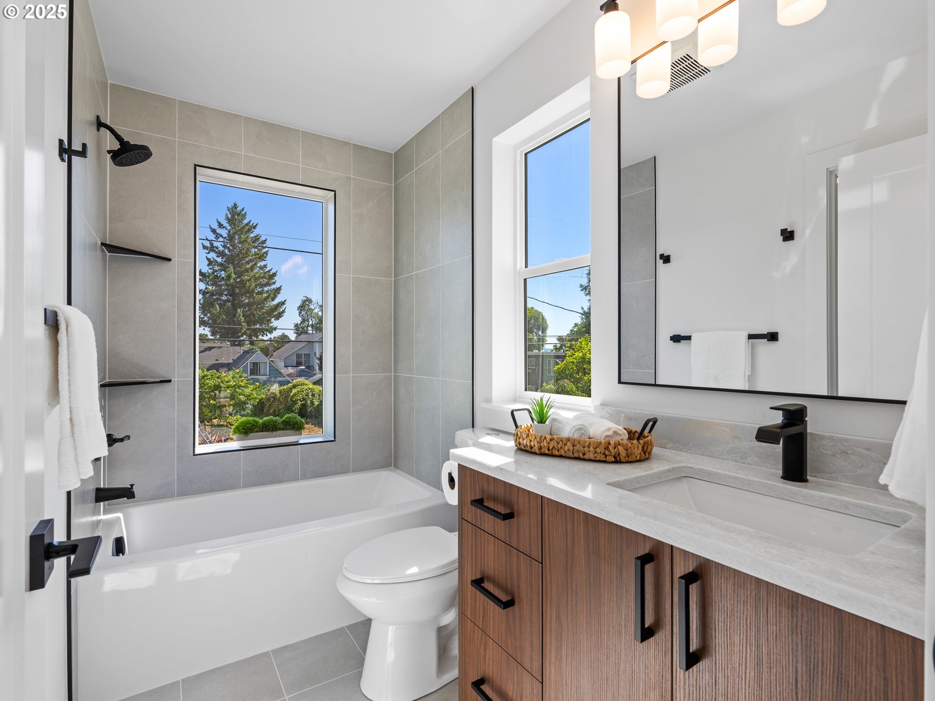 5307 SE Malden ST, Portland