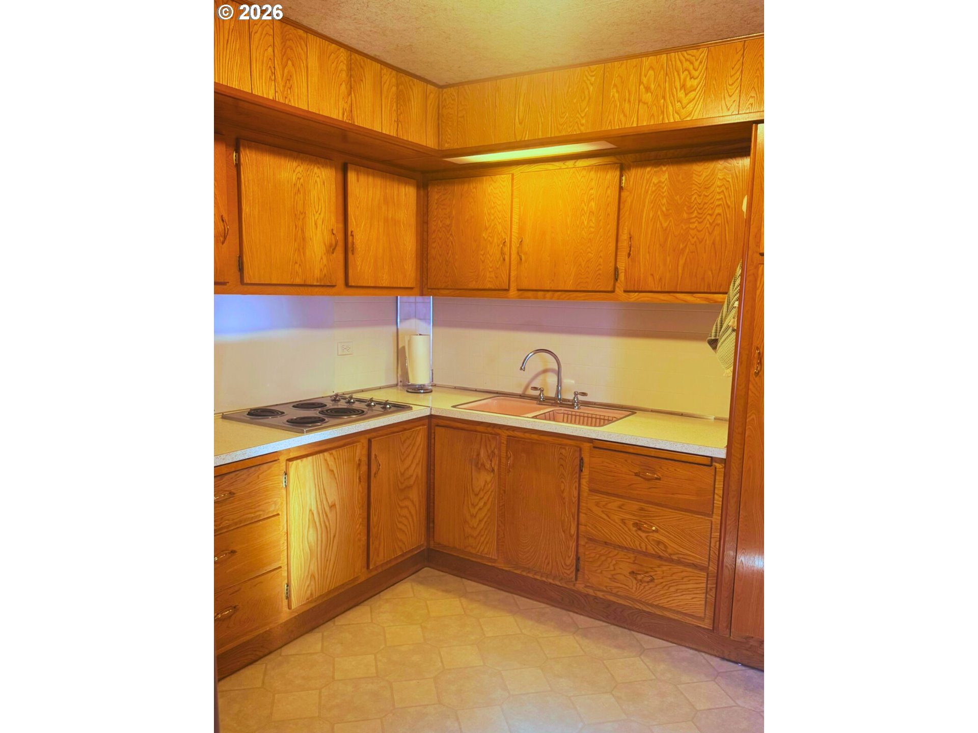 18830 S HIGHWAY 99E 4