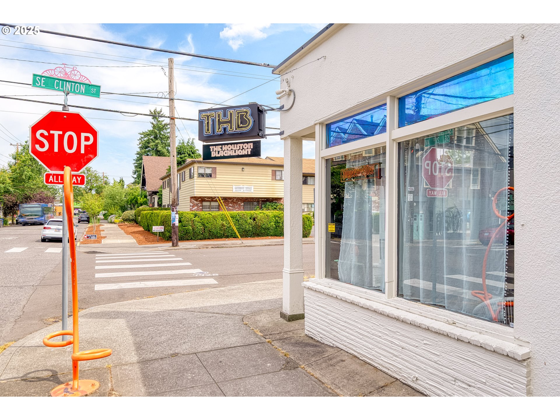 2021 SE CLINTON ST 103