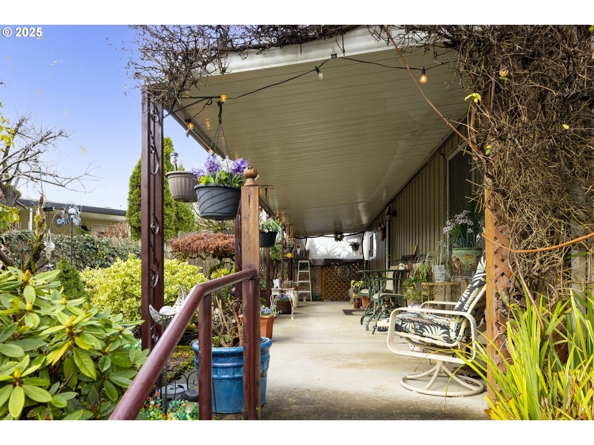 11526 SW ROYAL VILLA DR