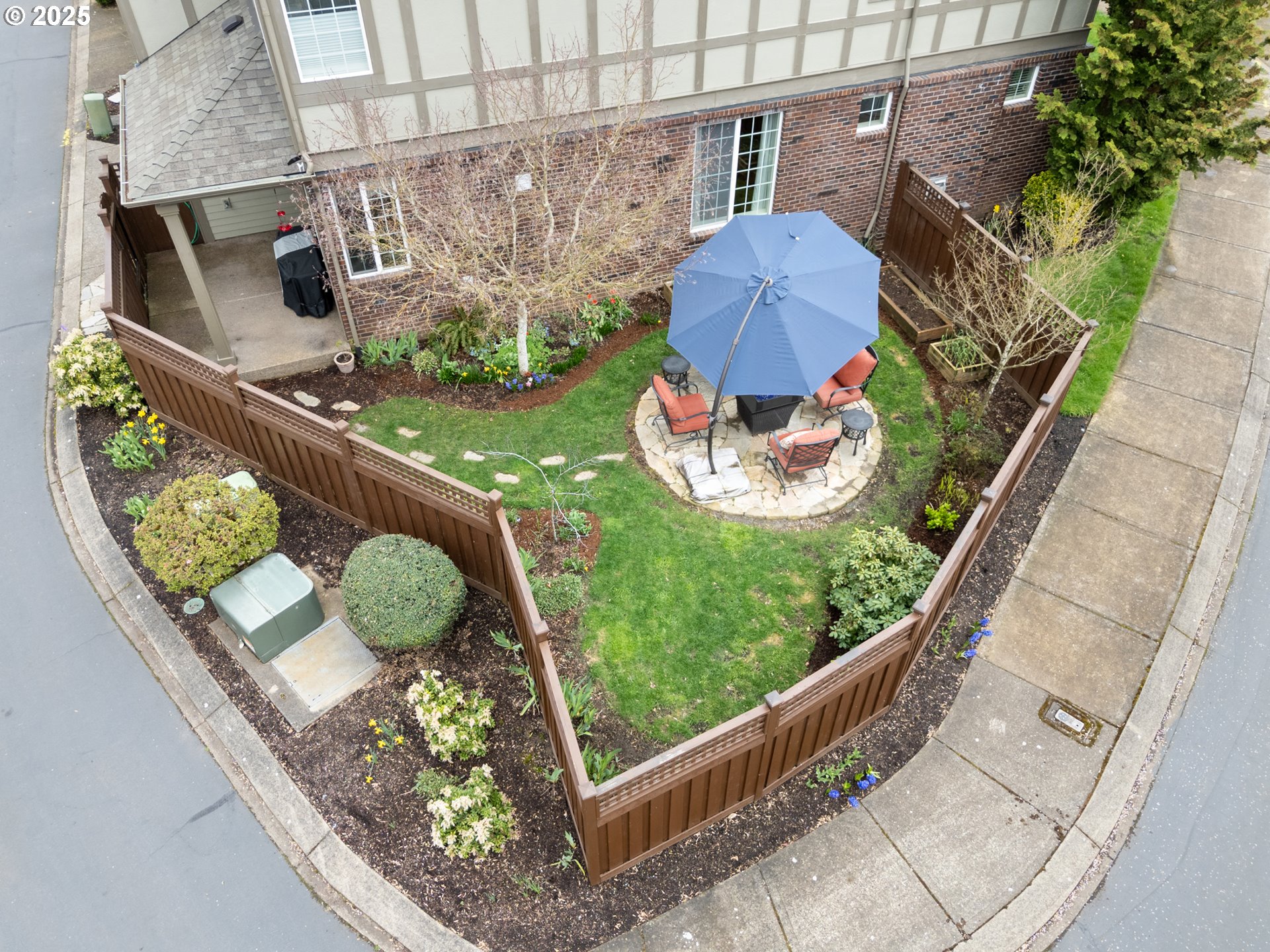 29319 SW CHARLOTTE LN