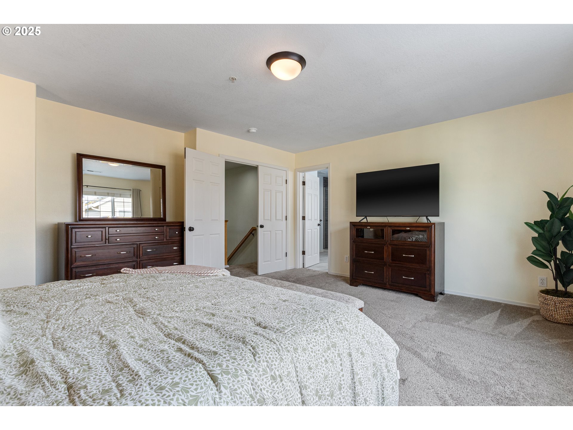 29319 SW CHARLOTTE LN