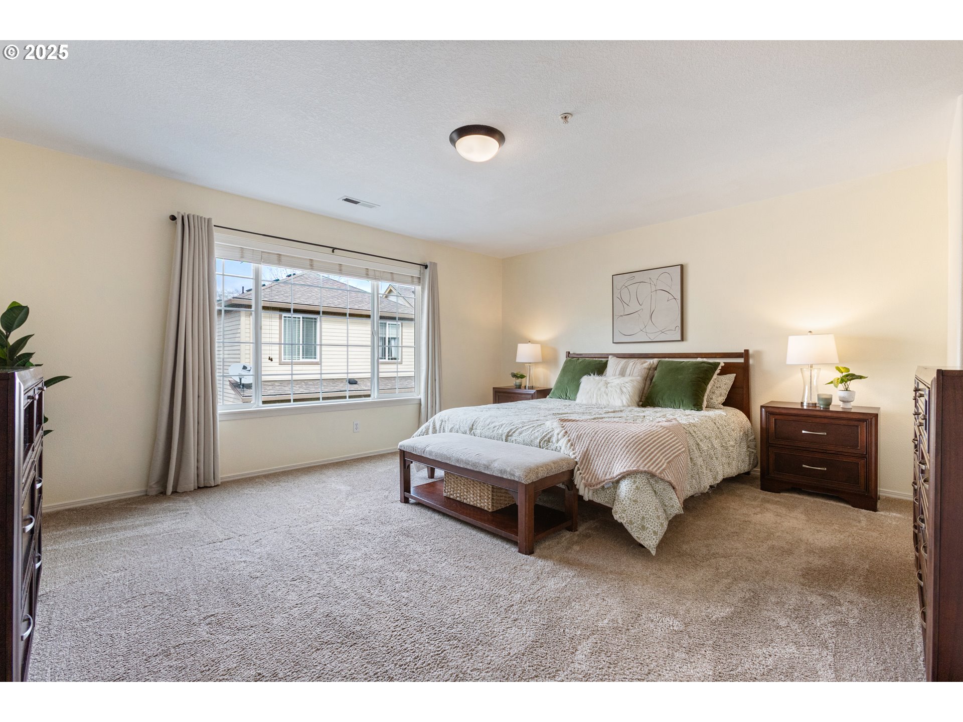 29319 SW CHARLOTTE LN