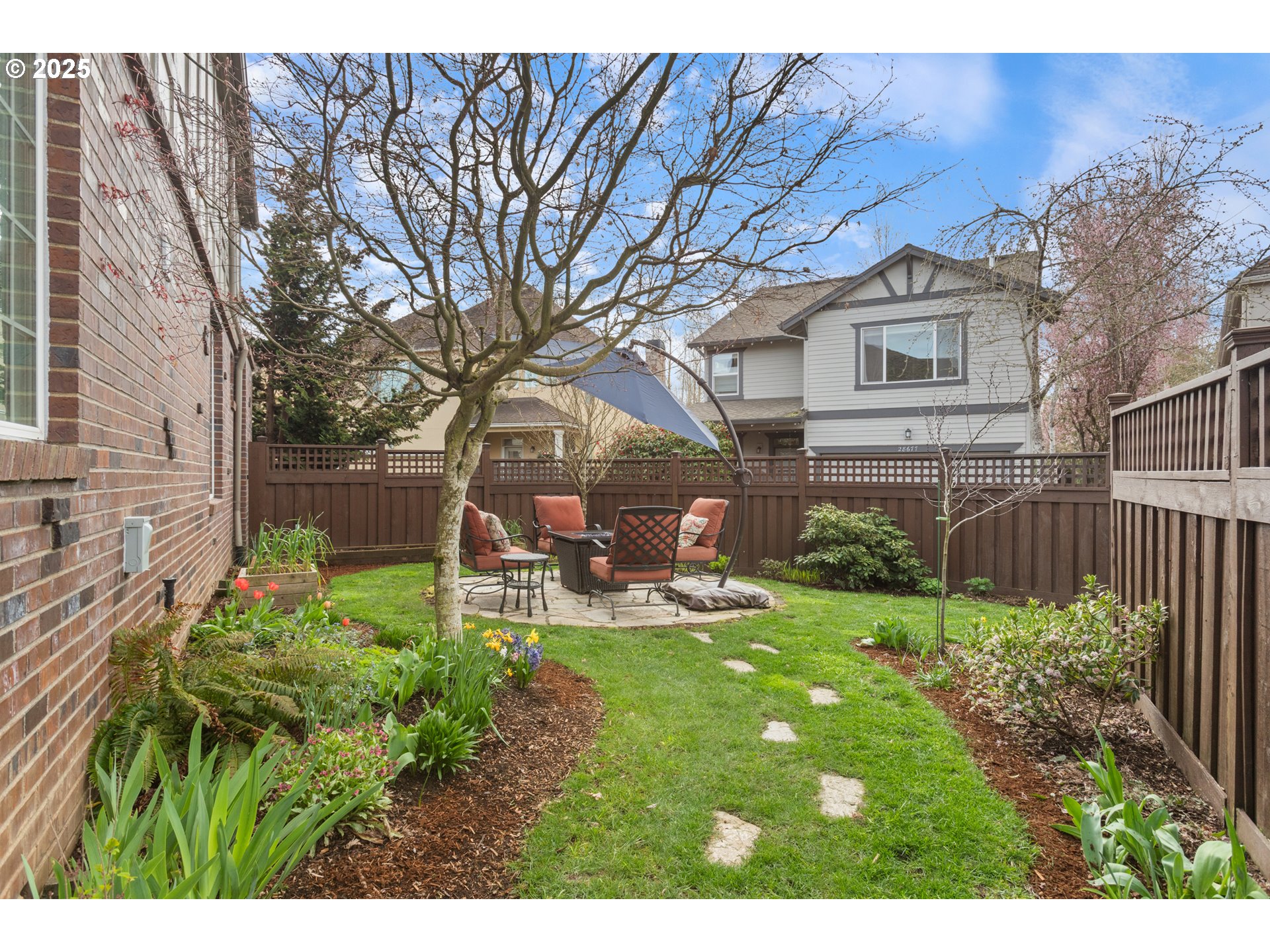 29319 SW CHARLOTTE LN