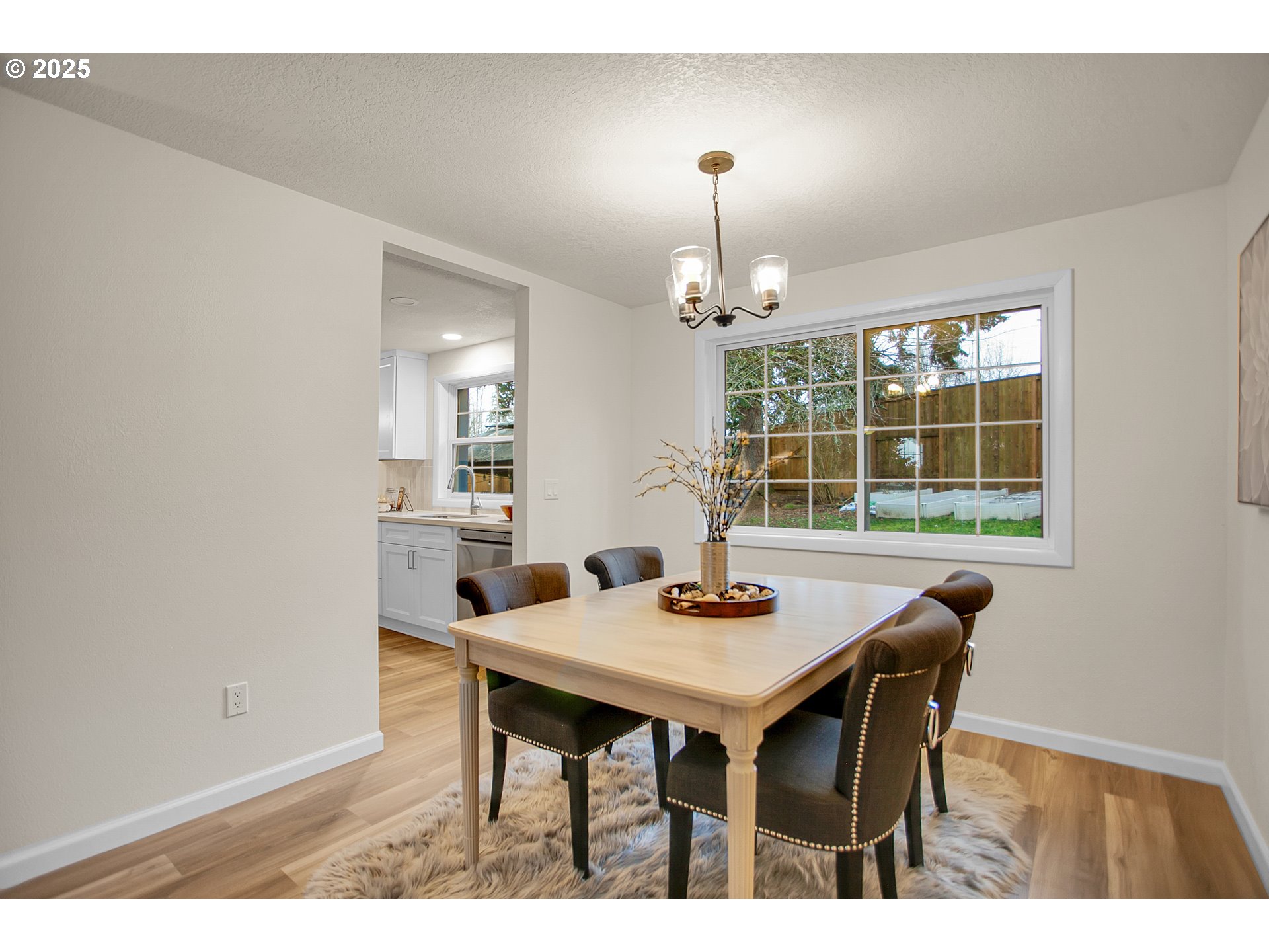 16211 SW ELLERSON ST