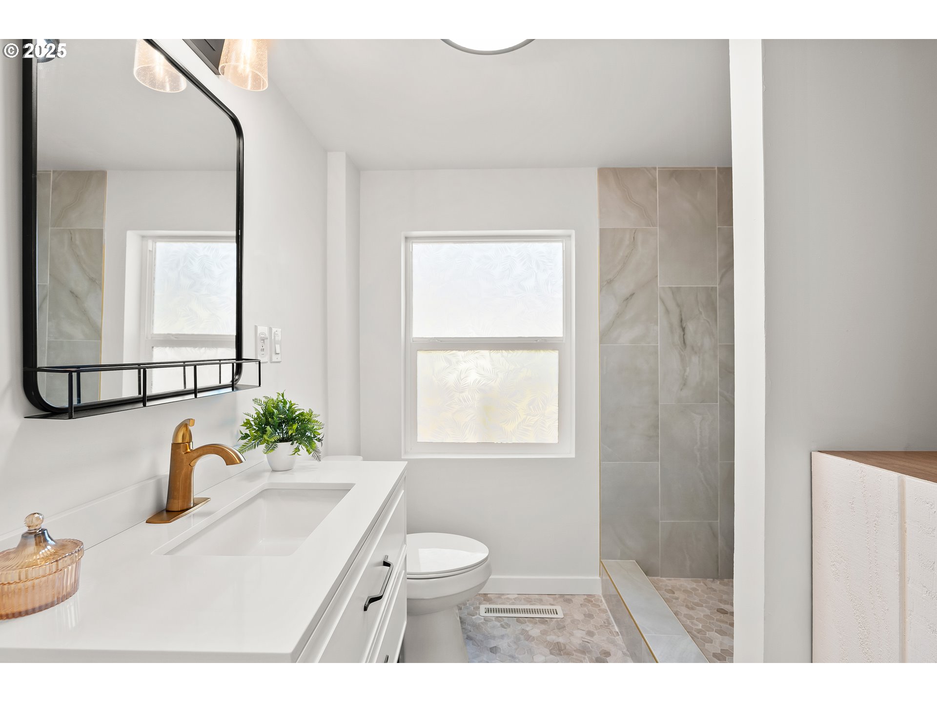 2135 SE MINTER BRIDGE RD, Hillsboro