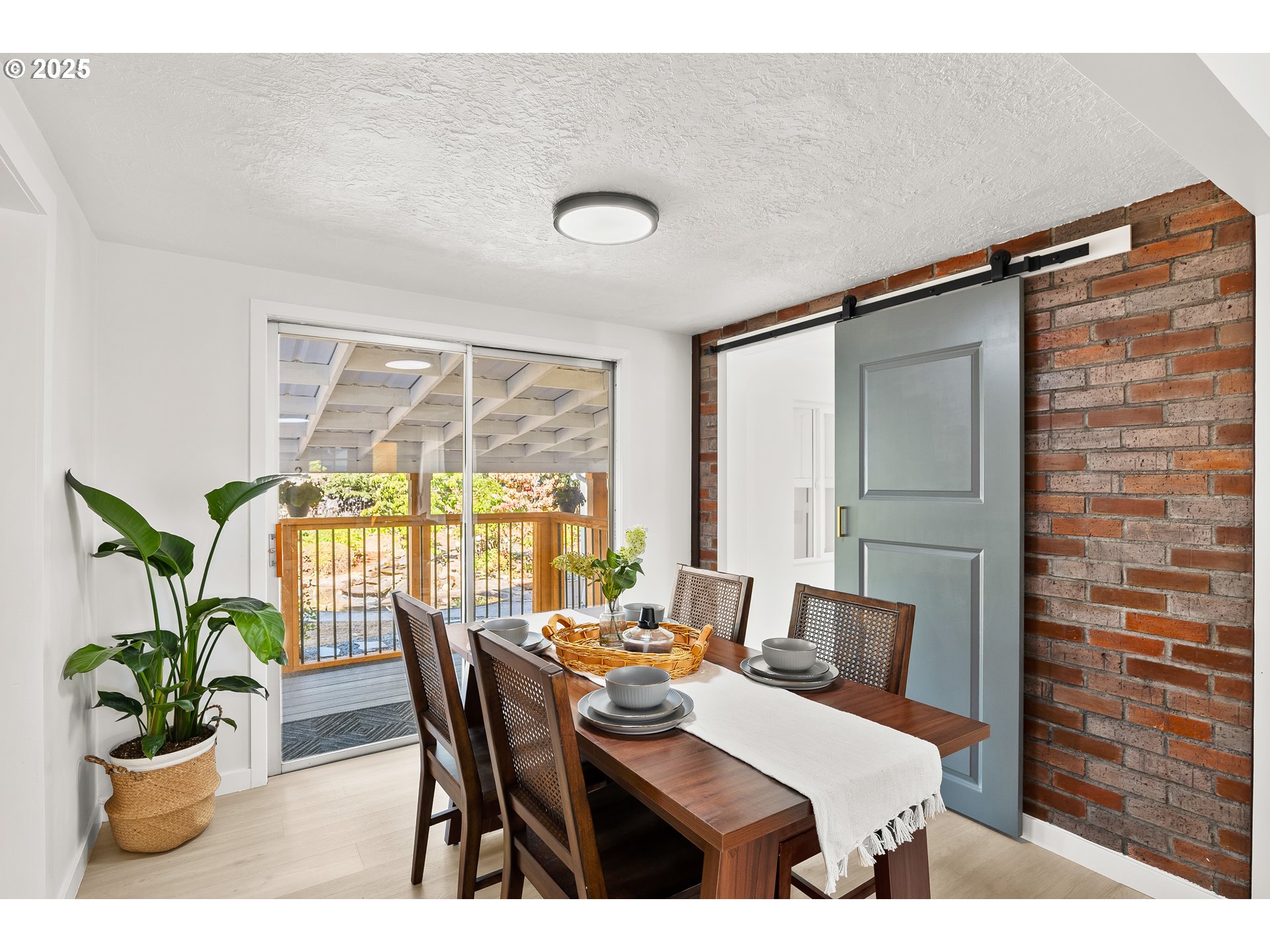 2135 SE MINTER BRIDGE RD, Hillsboro