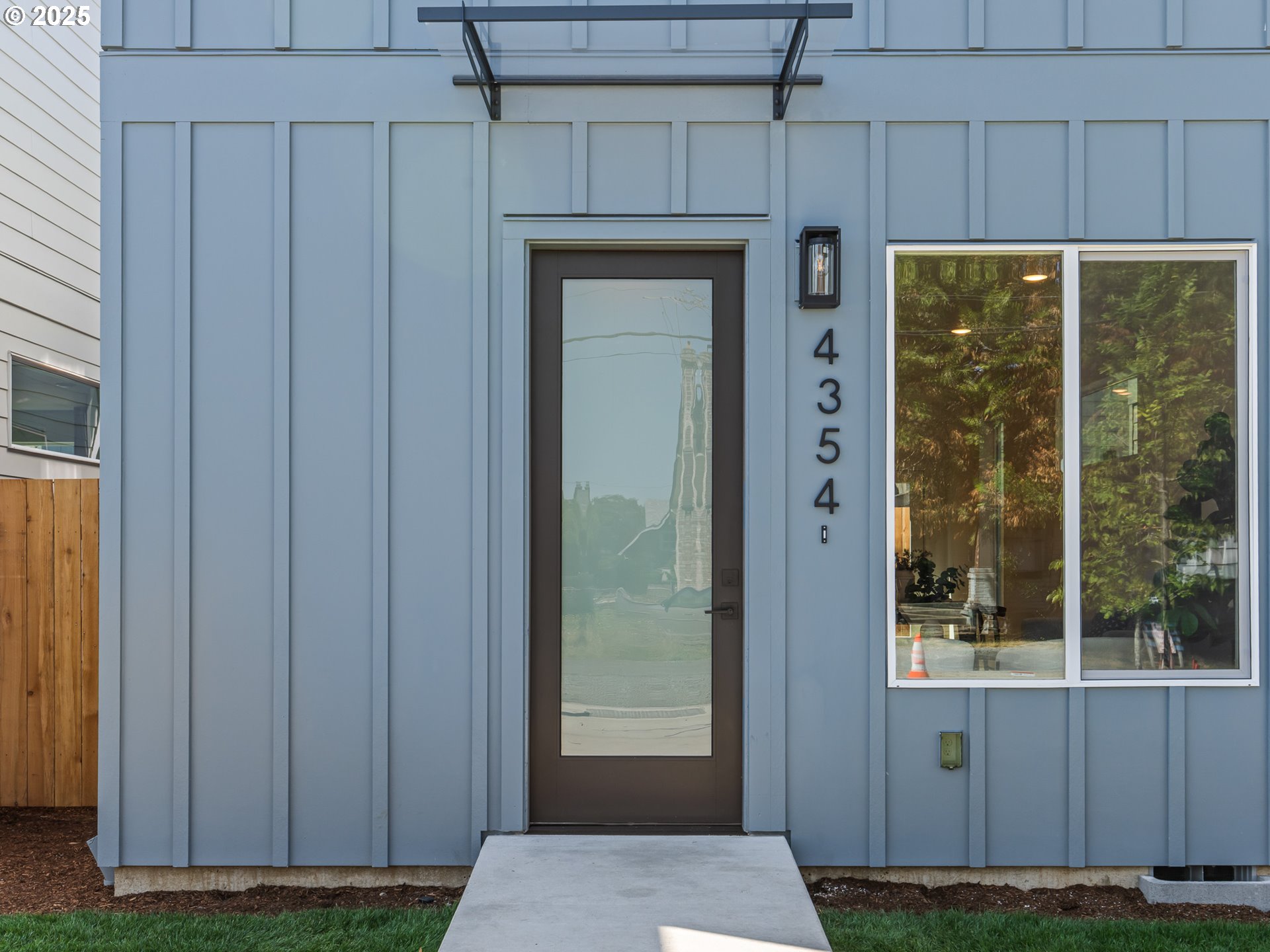 4354 NE Going ST, Portland