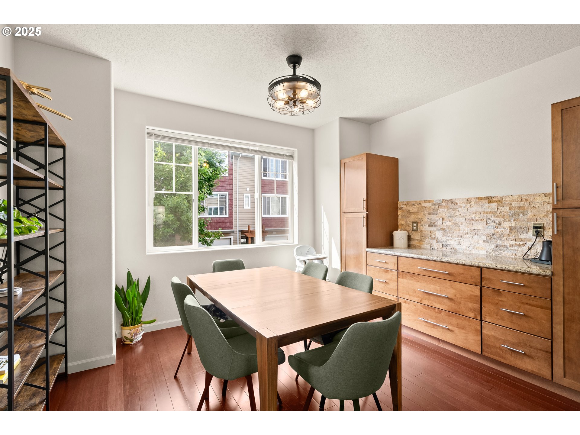 10792 NE GATEWAY PL, Hillsboro