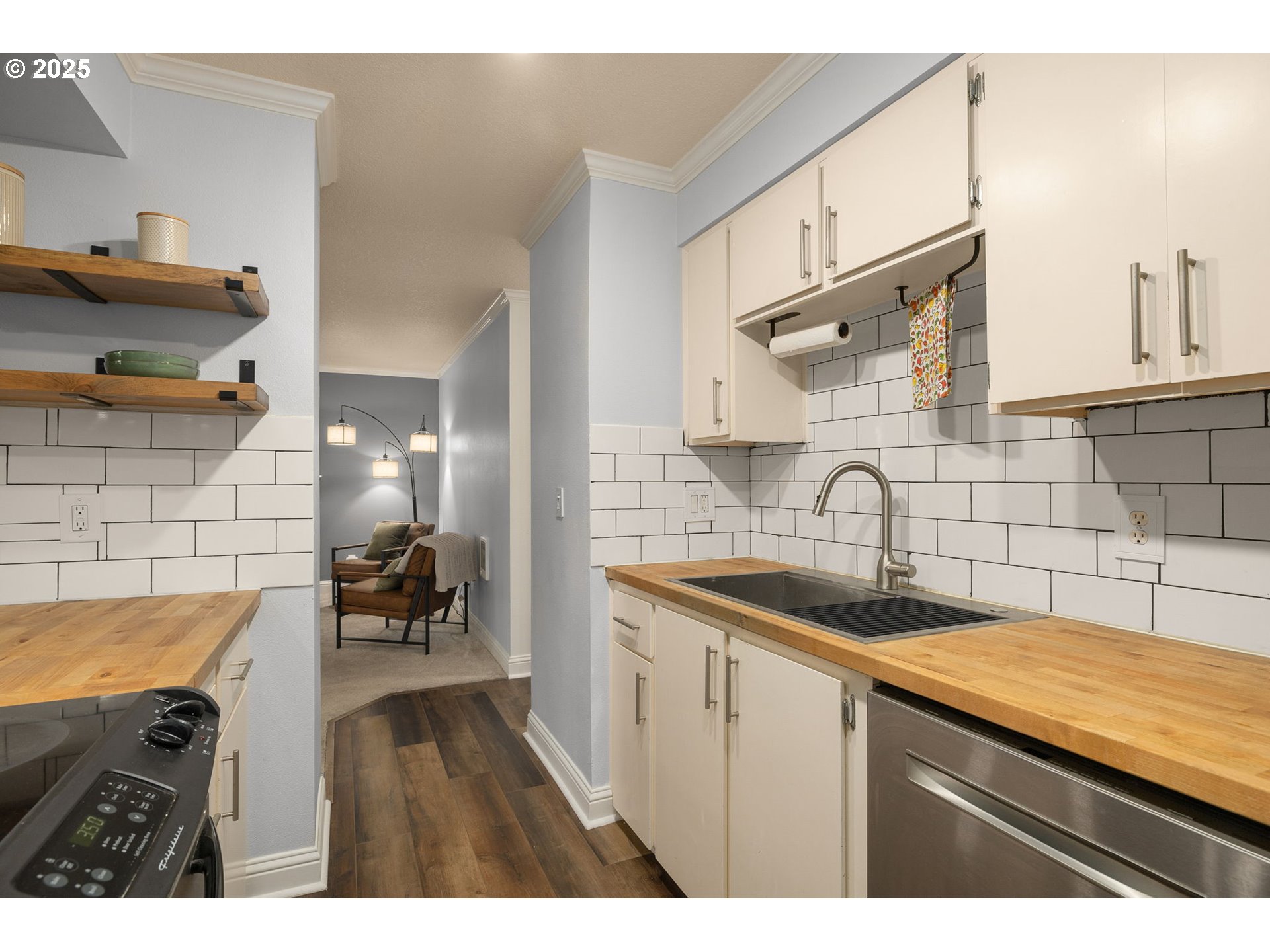 2409 SW NEBRASKA ST 10