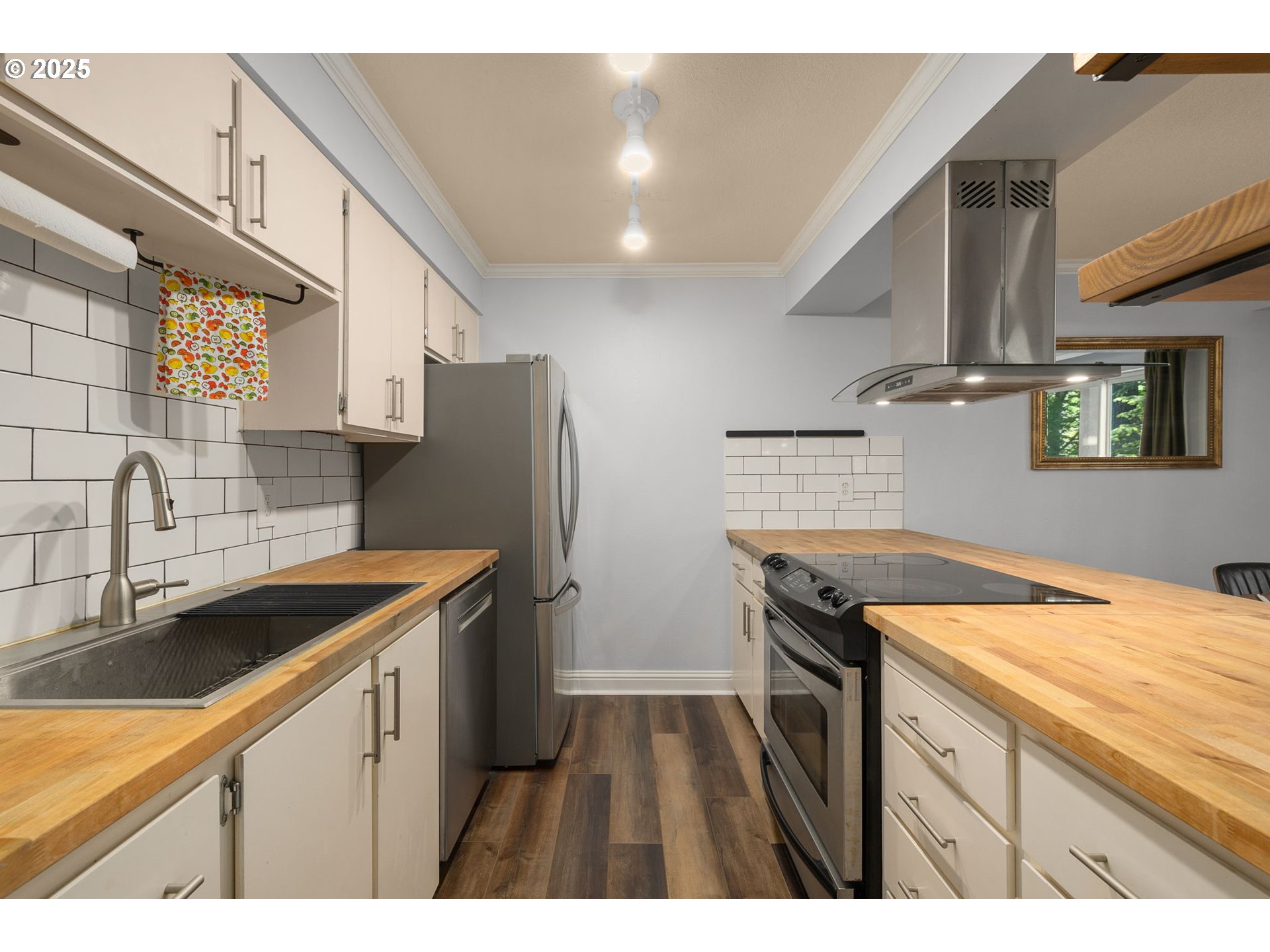 2409 SW NEBRASKA ST 10