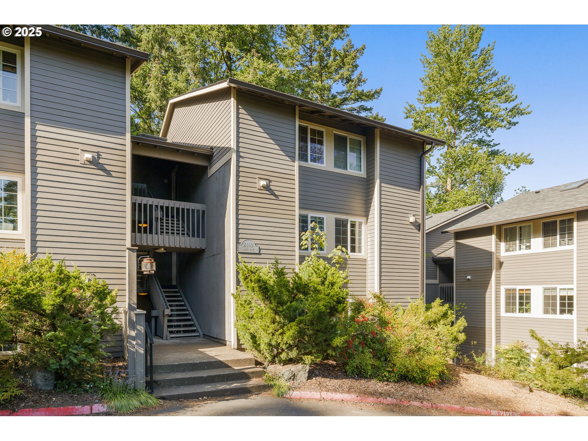 2409 SW NEBRASKA ST 10