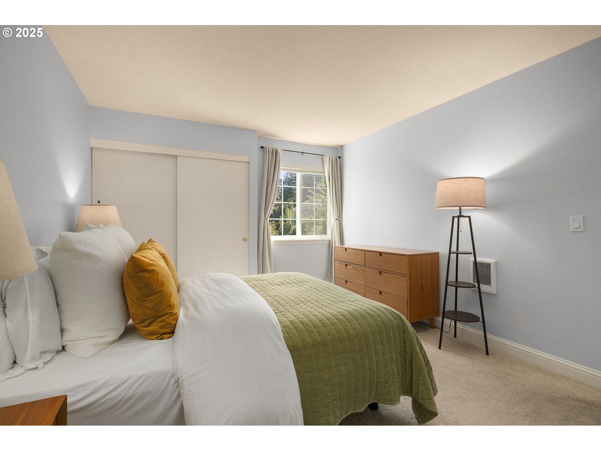 2409 SW NEBRASKA ST 10