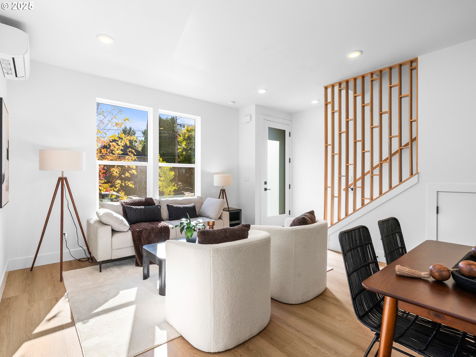 1873 SE Tacoma ST, Portland