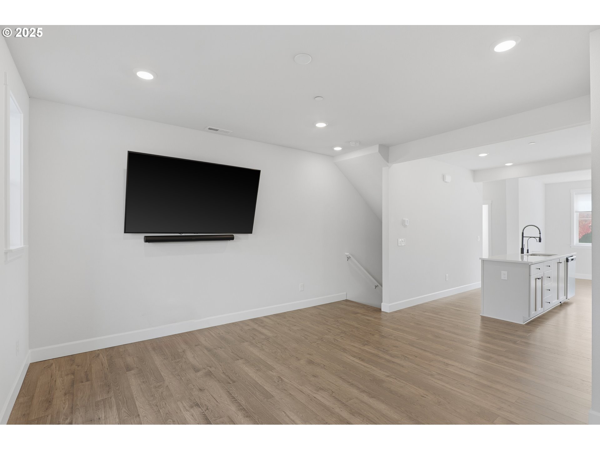 17025 SW FRIENDLY LN, Beaverton