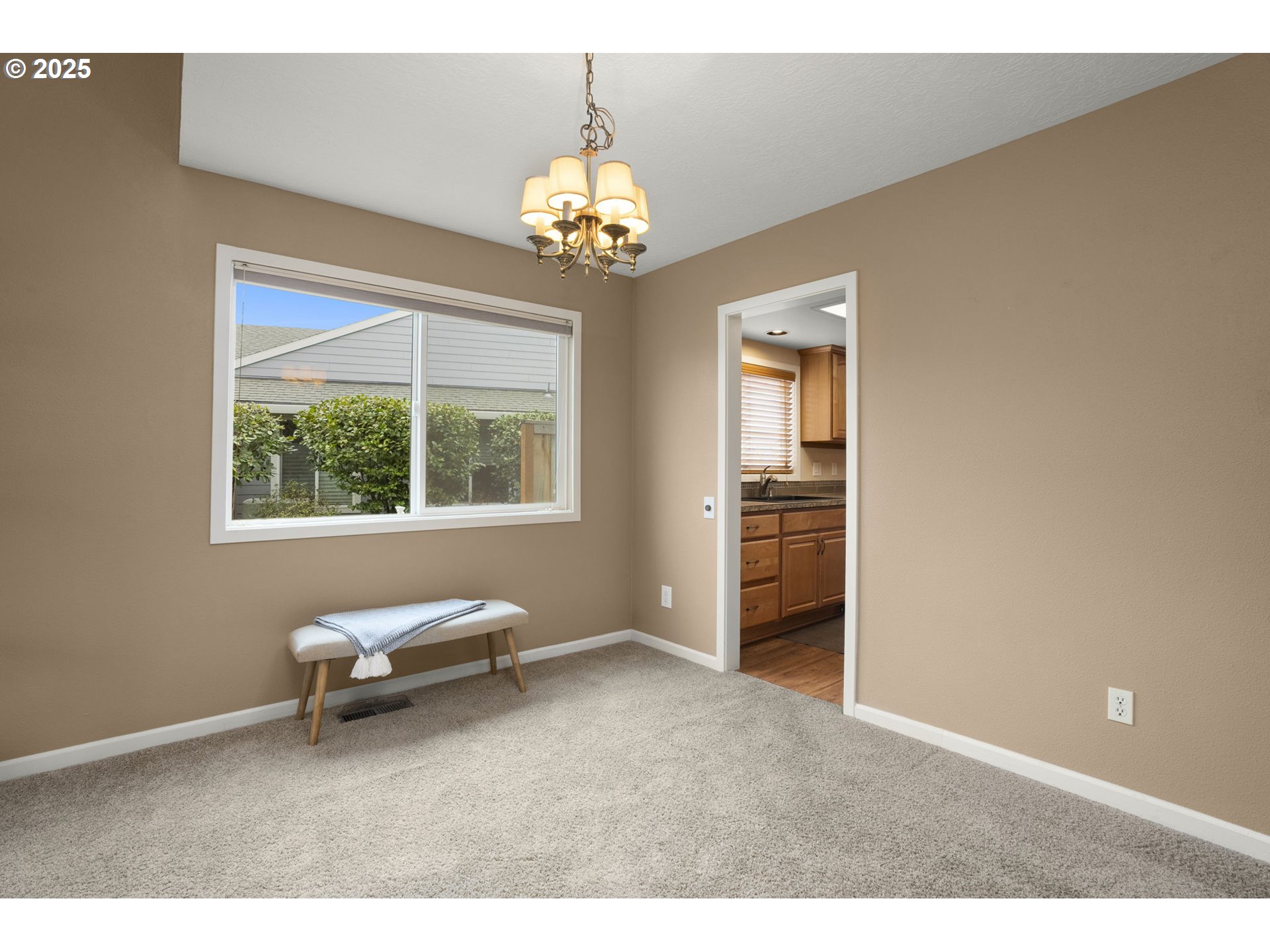 15785 SW OAK MEADOW LN