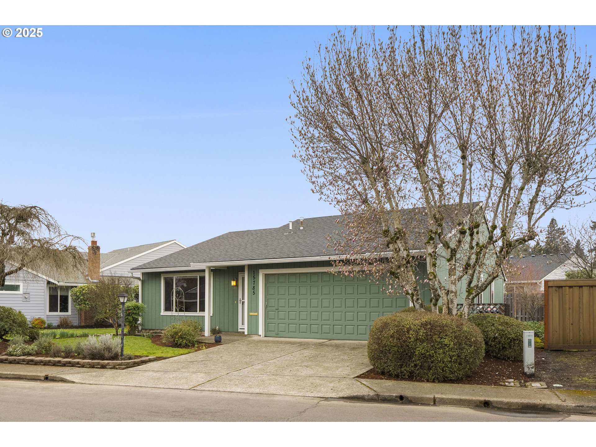 15785 SW OAK MEADOW LN