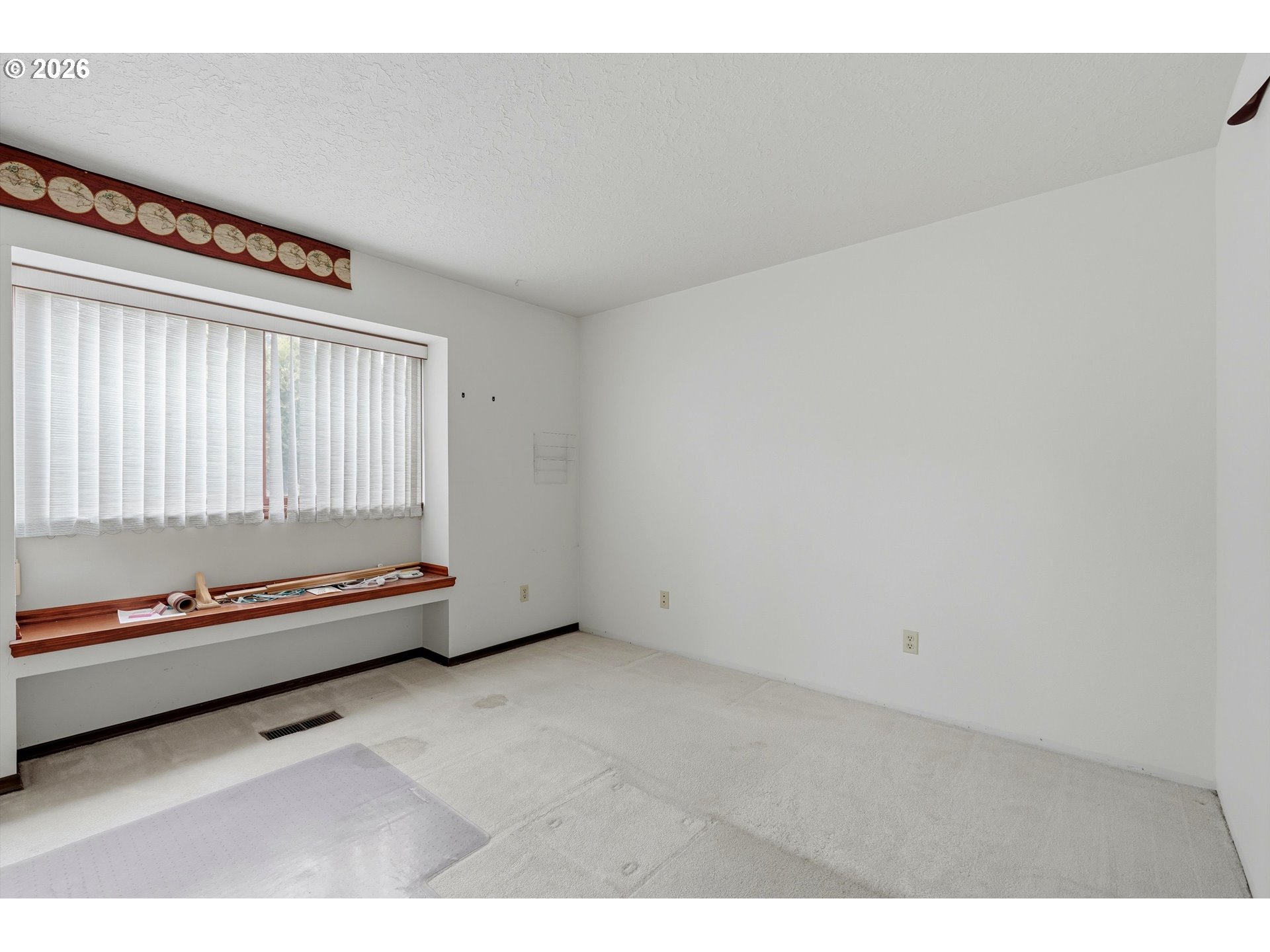 403 409 NE 156TH AVE