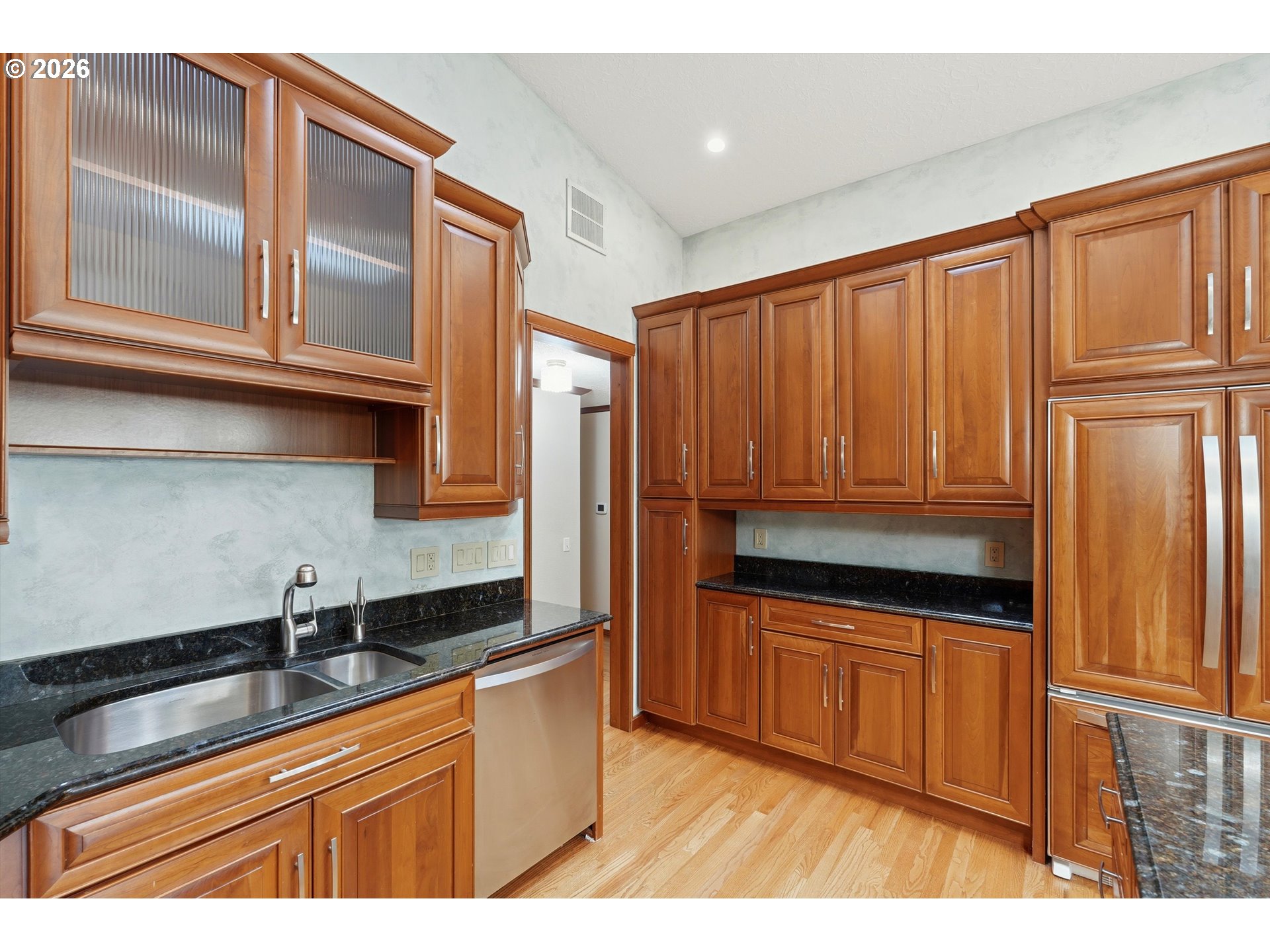 403 409 NE 156TH AVE