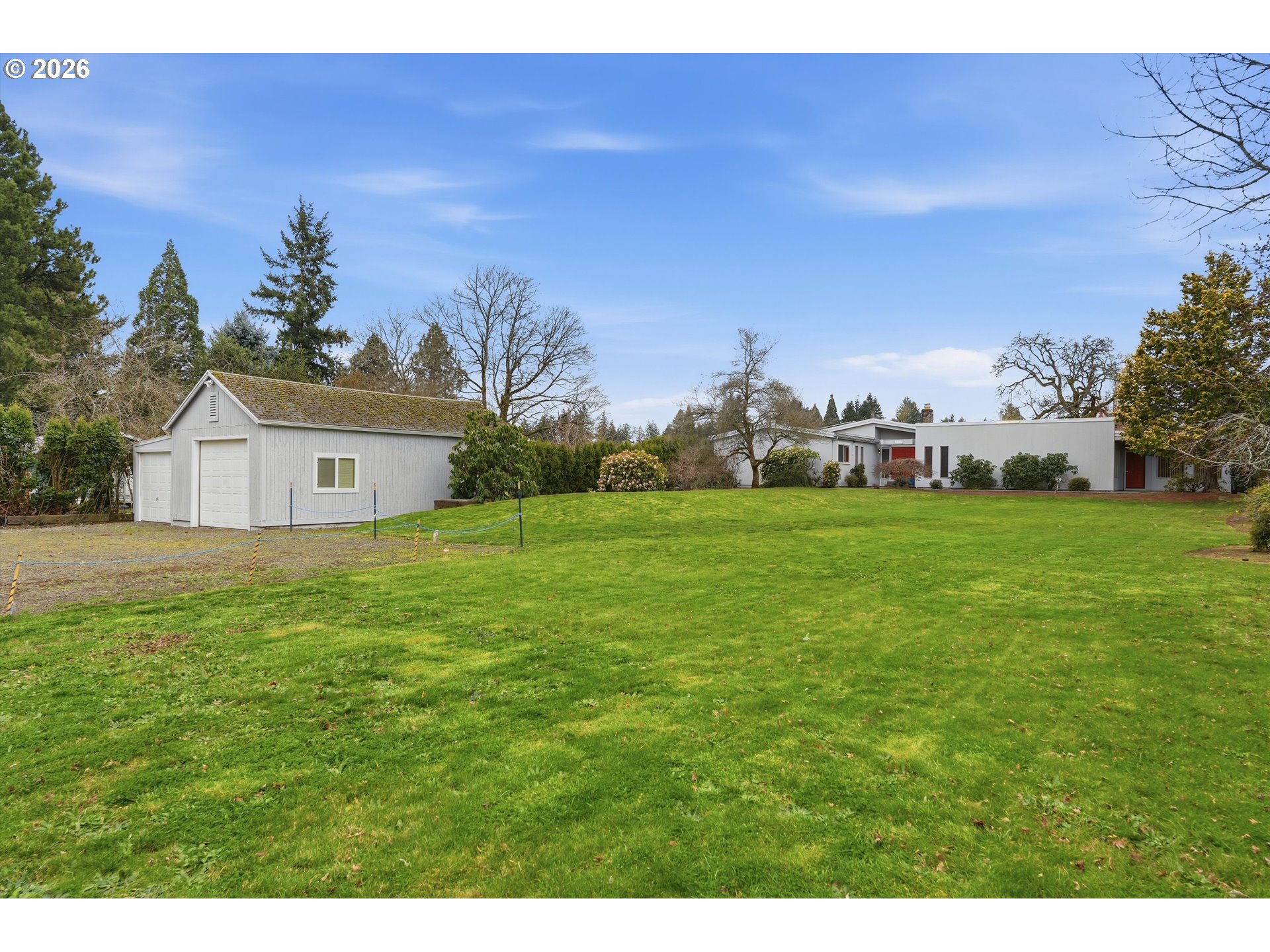 403 409 NE 156TH AVE