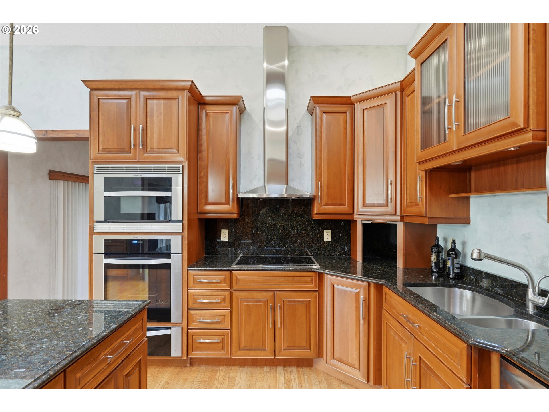 403 409 NE 156TH AVE