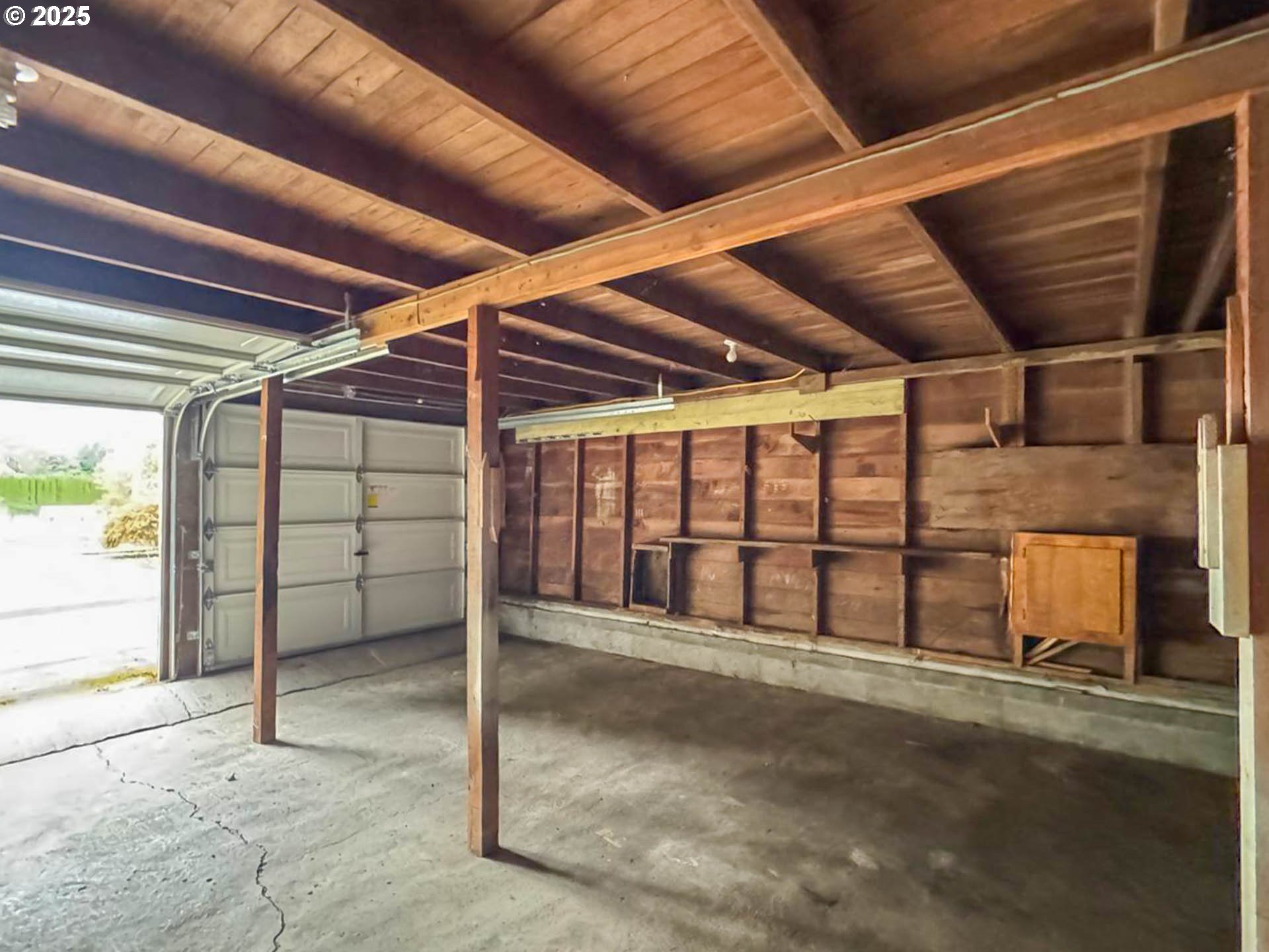 1734 SE BROOKWOOD AVE, Hillsboro