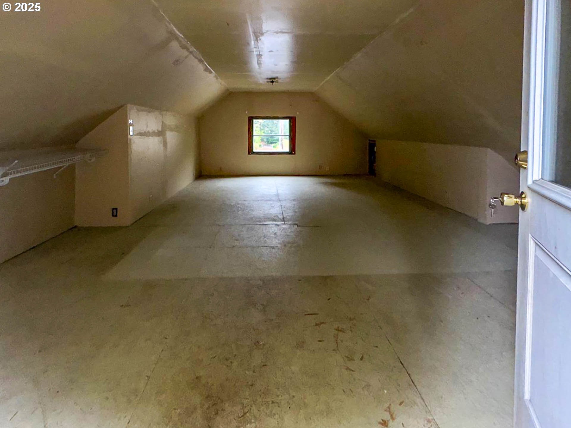 1734 SE BROOKWOOD AVE, Hillsboro