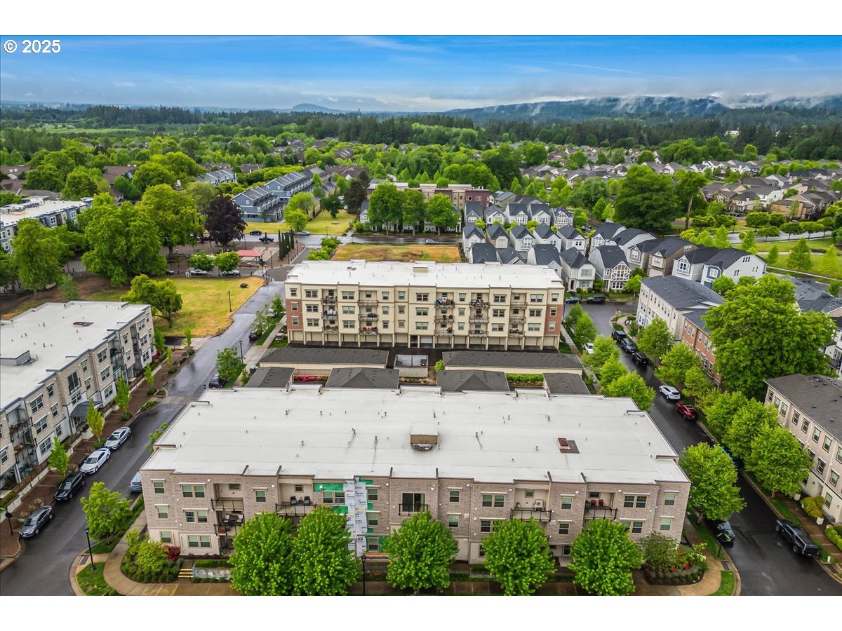 11715 SW VALENCIA LN 307