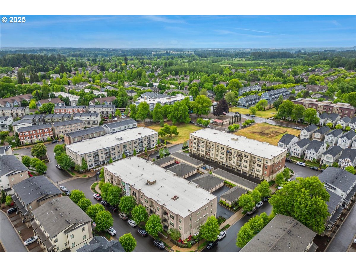 11715 SW VALENCIA LN 307