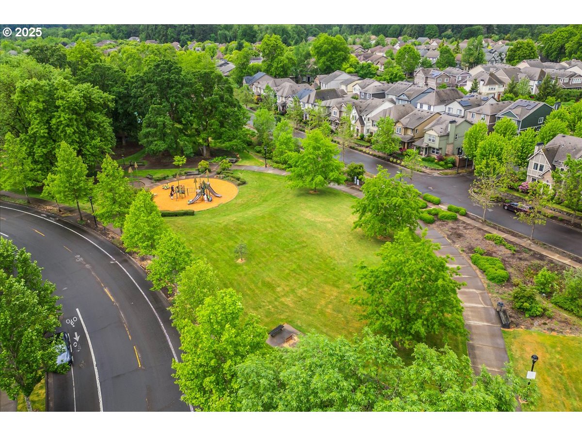 11715 SW VALENCIA LN 307