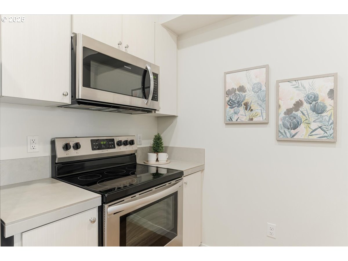 11715 SW VALENCIA LN 307