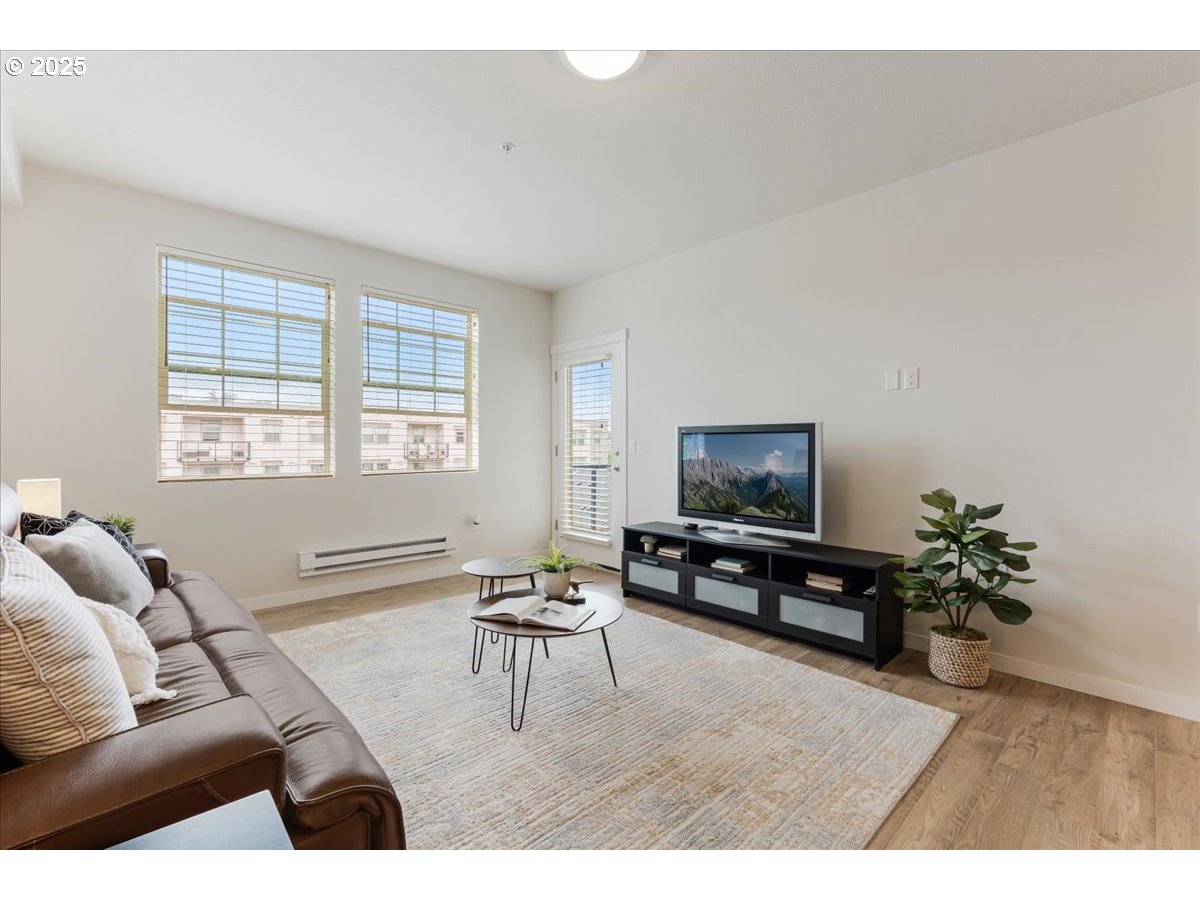 11715 SW VALENCIA LN 307