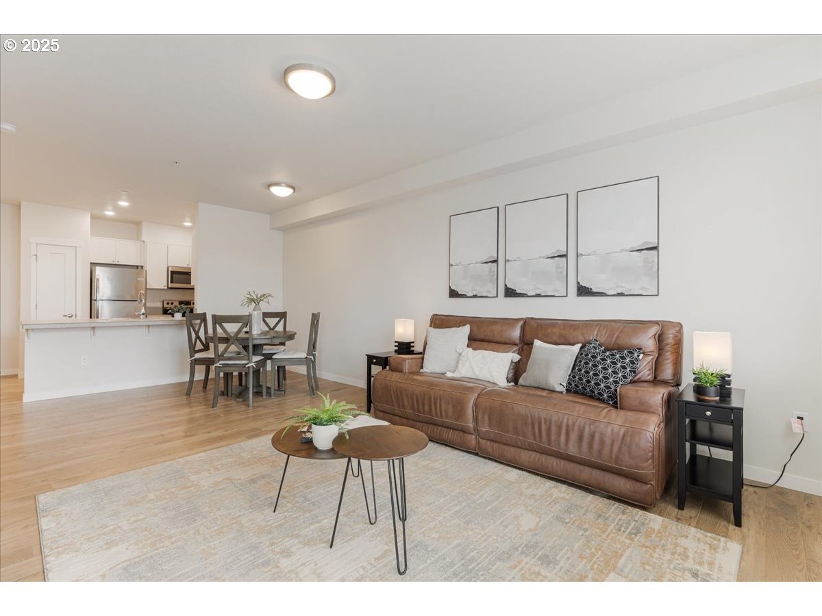 11715 SW VALENCIA LN 307