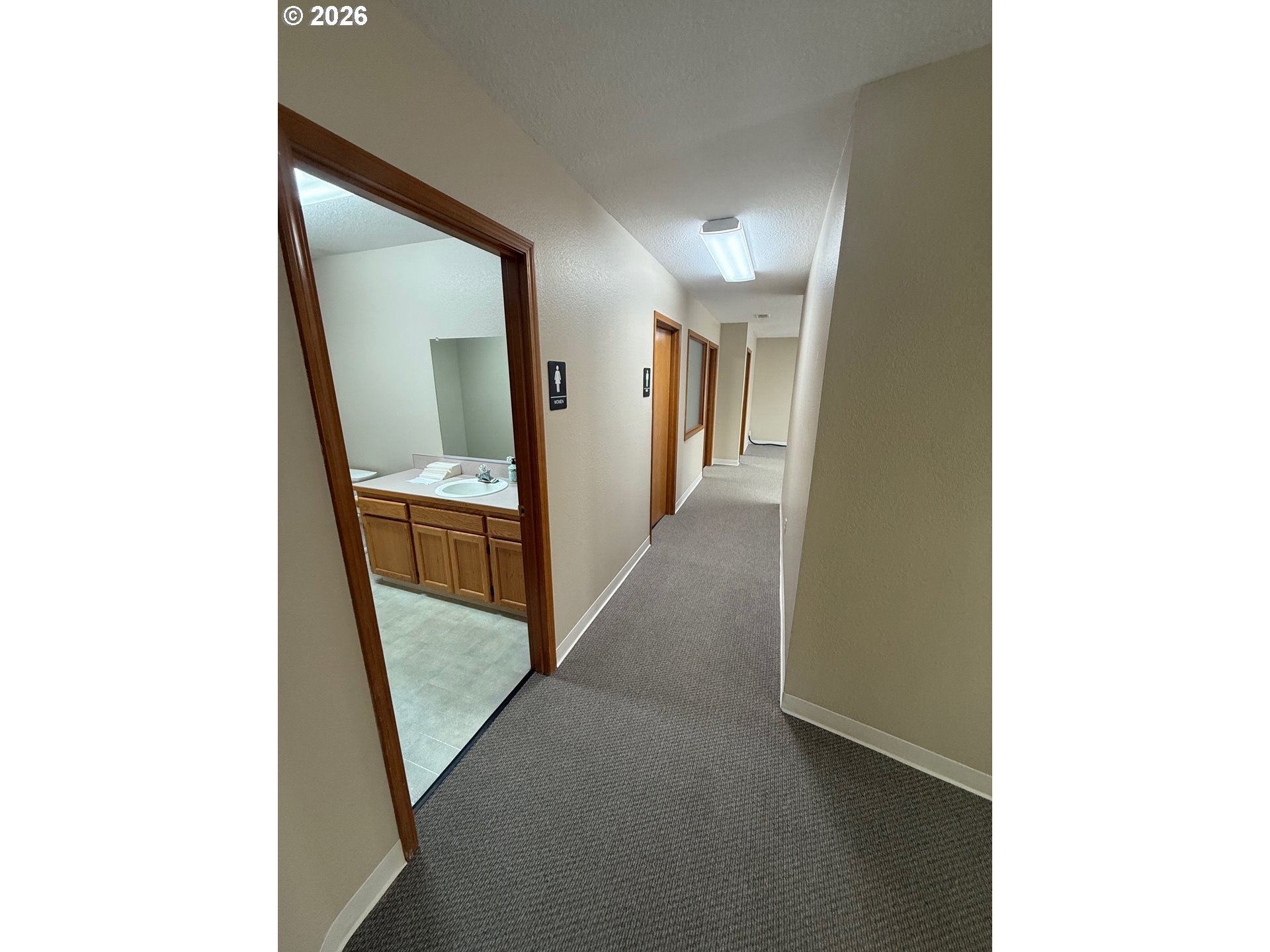 255 SW 1ST AVE