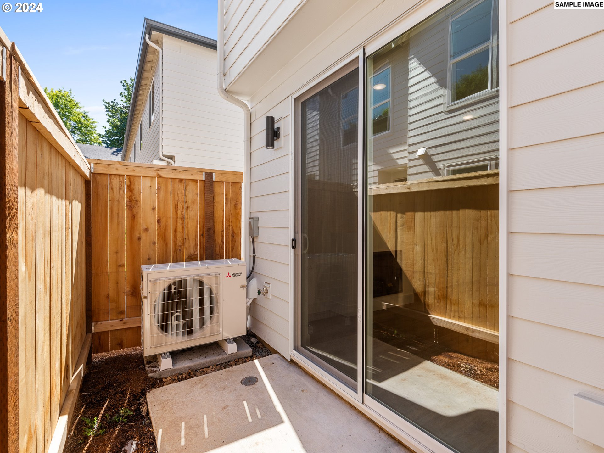 6649 N Fessenden ST 11, Portland Unit: 11