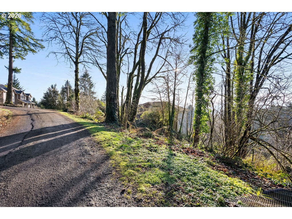 E Side NW Germantown RD