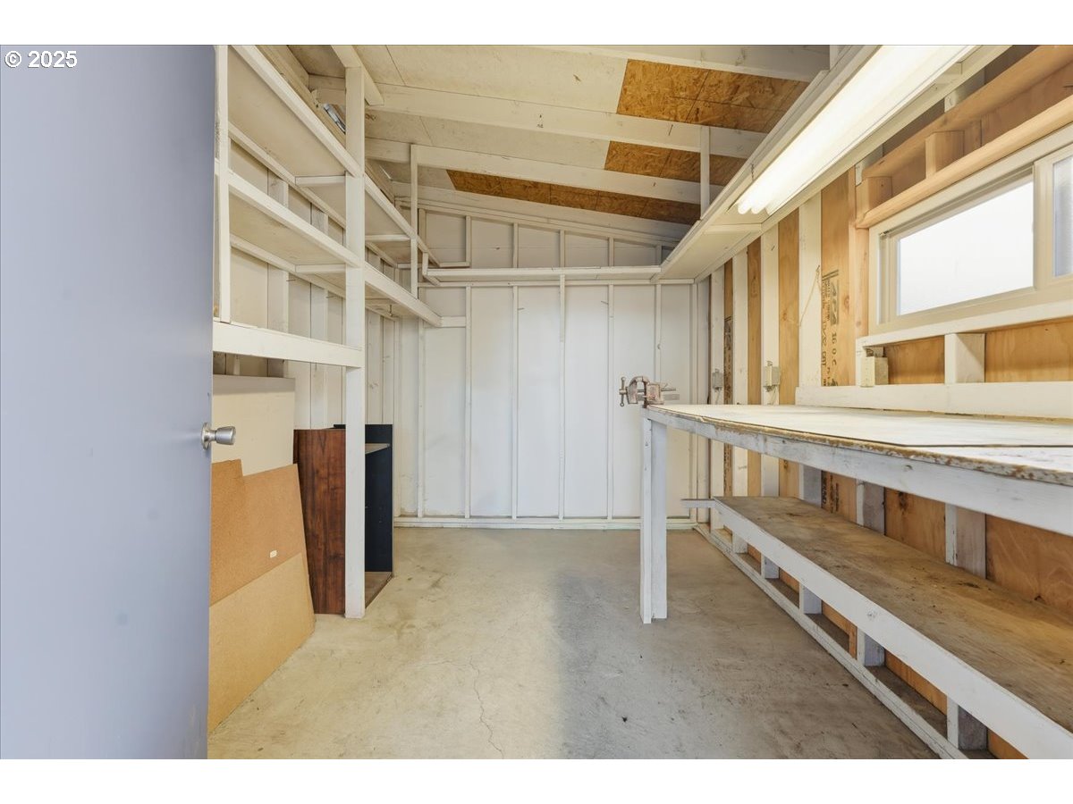 8300 NE QUATAMA ST 104, Hillsboro Unit: 104