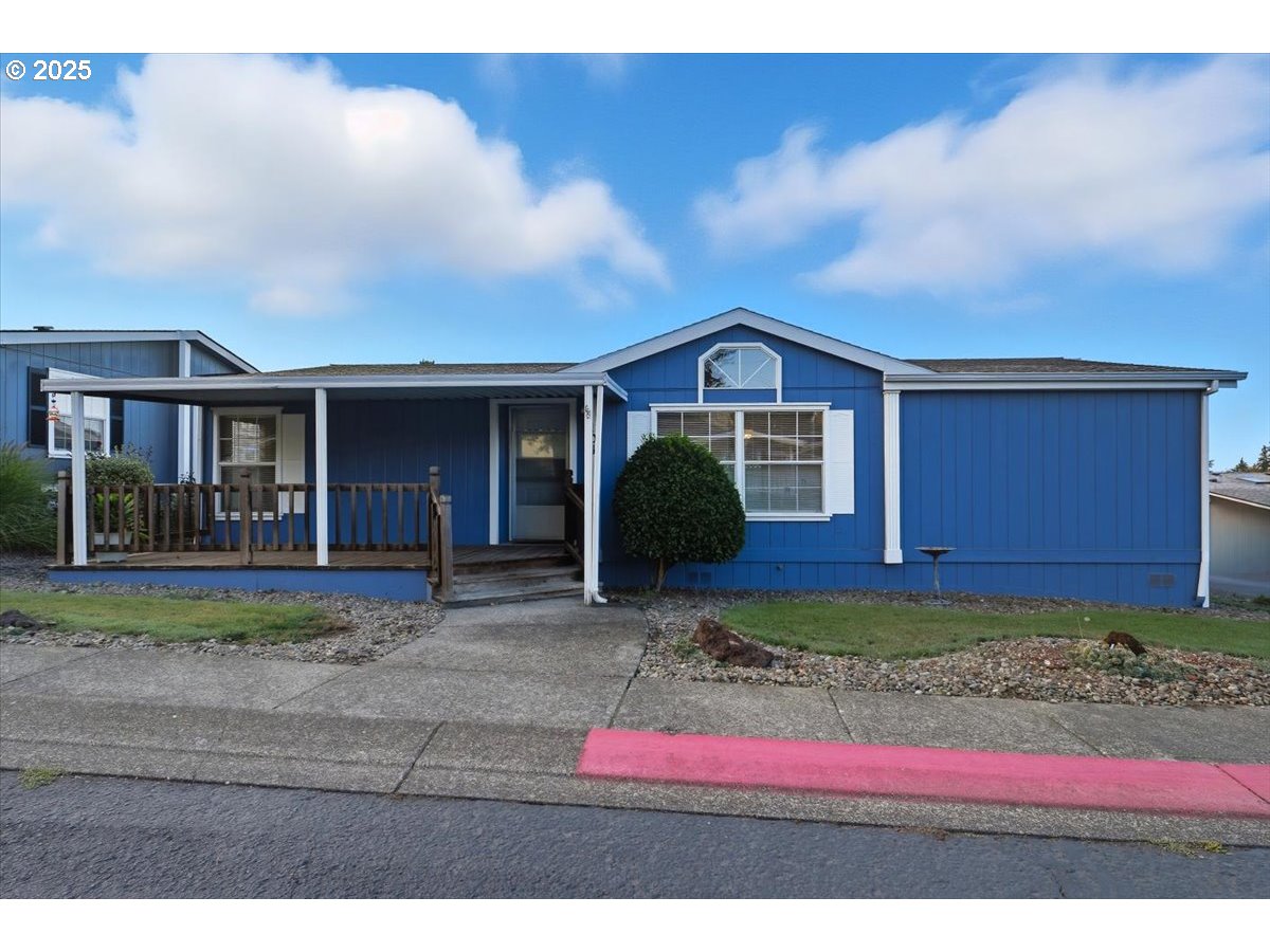 8300 NE QUATAMA ST 104, Hillsboro Unit: 104