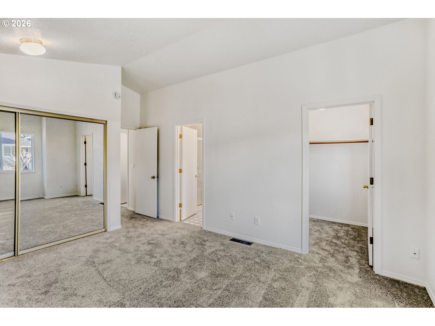 132 KINGSGATE RD