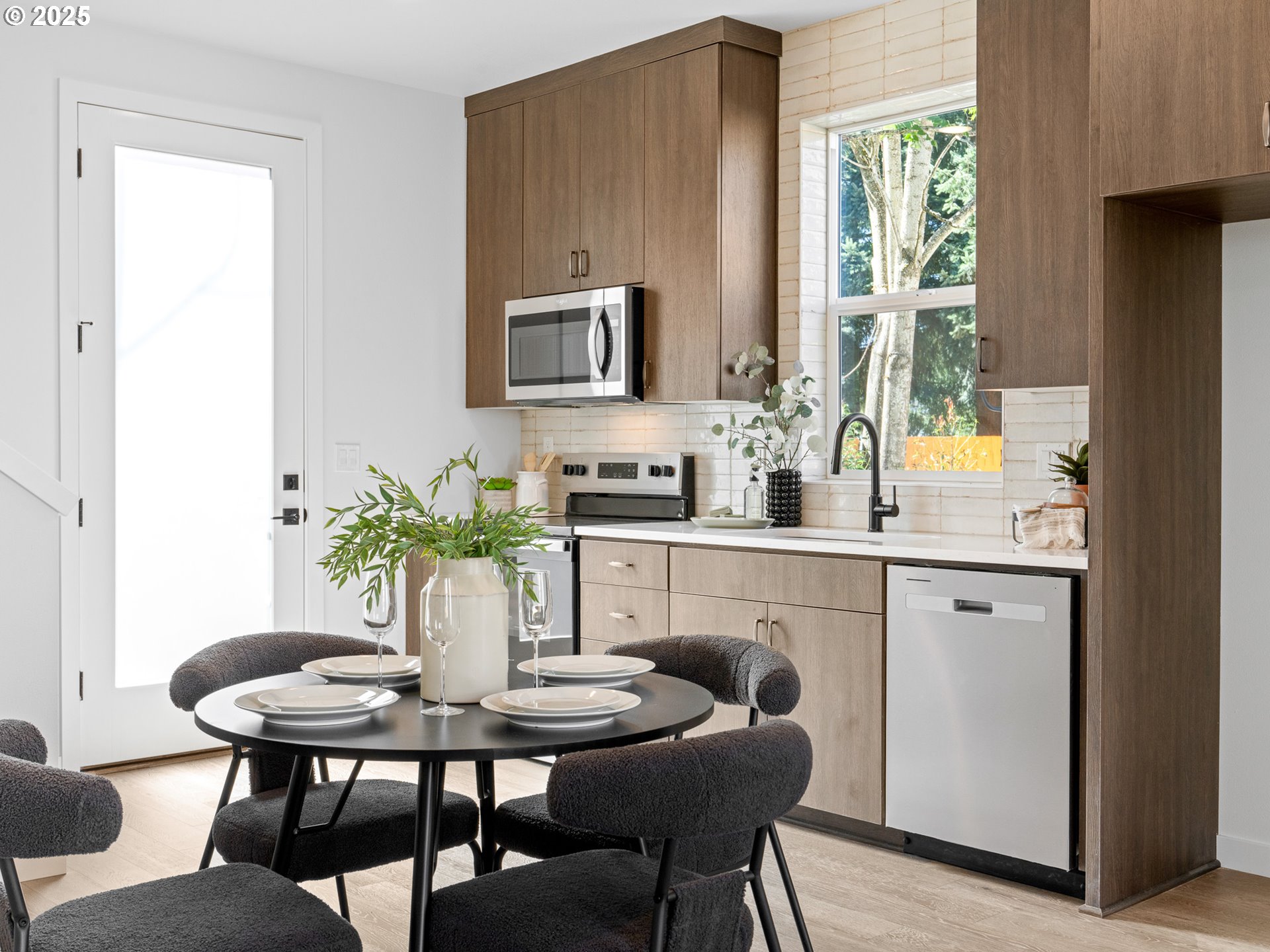 3246 SE 115th AVE, Portland