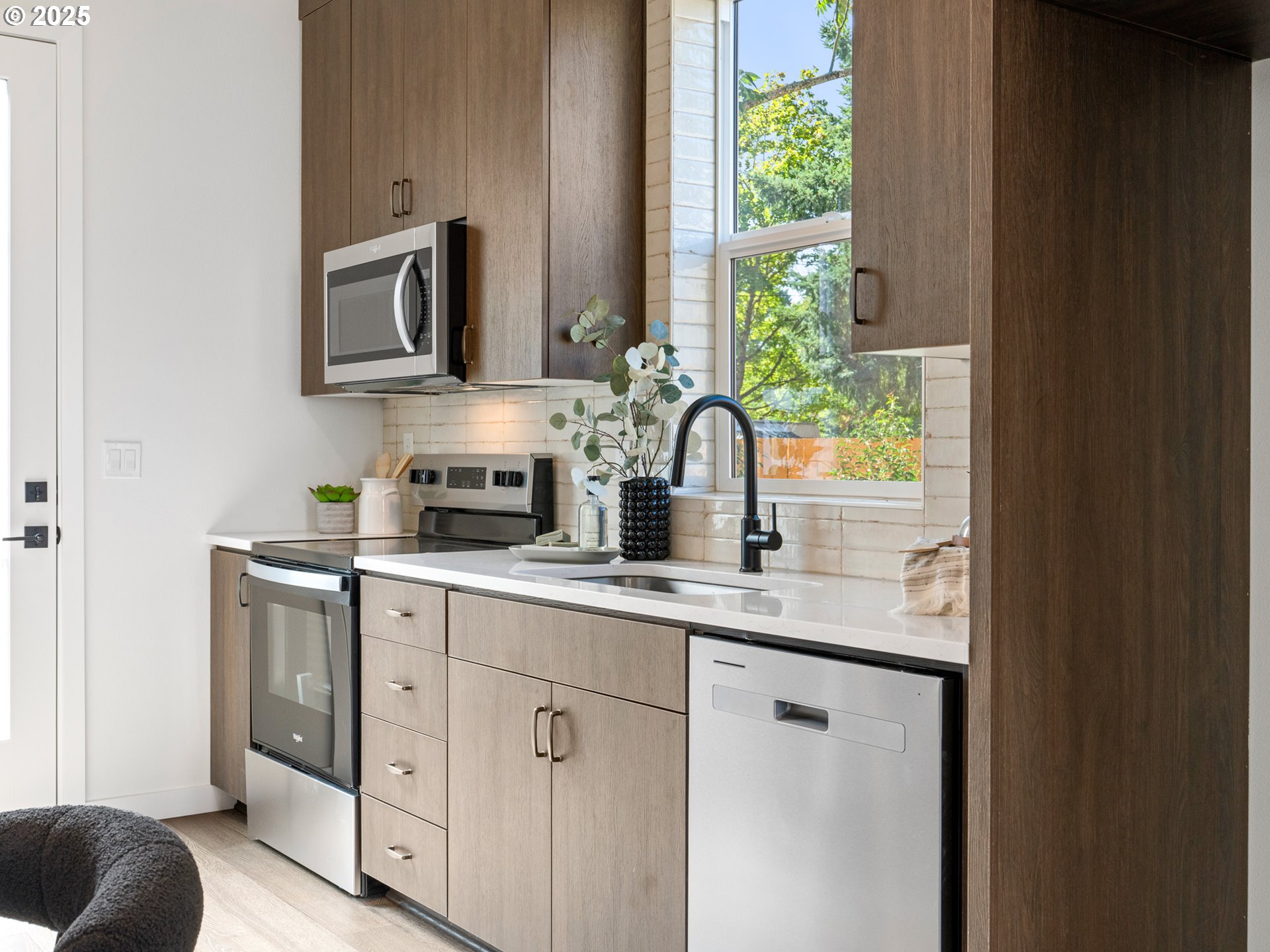 3246 SE 115th AVE, Portland