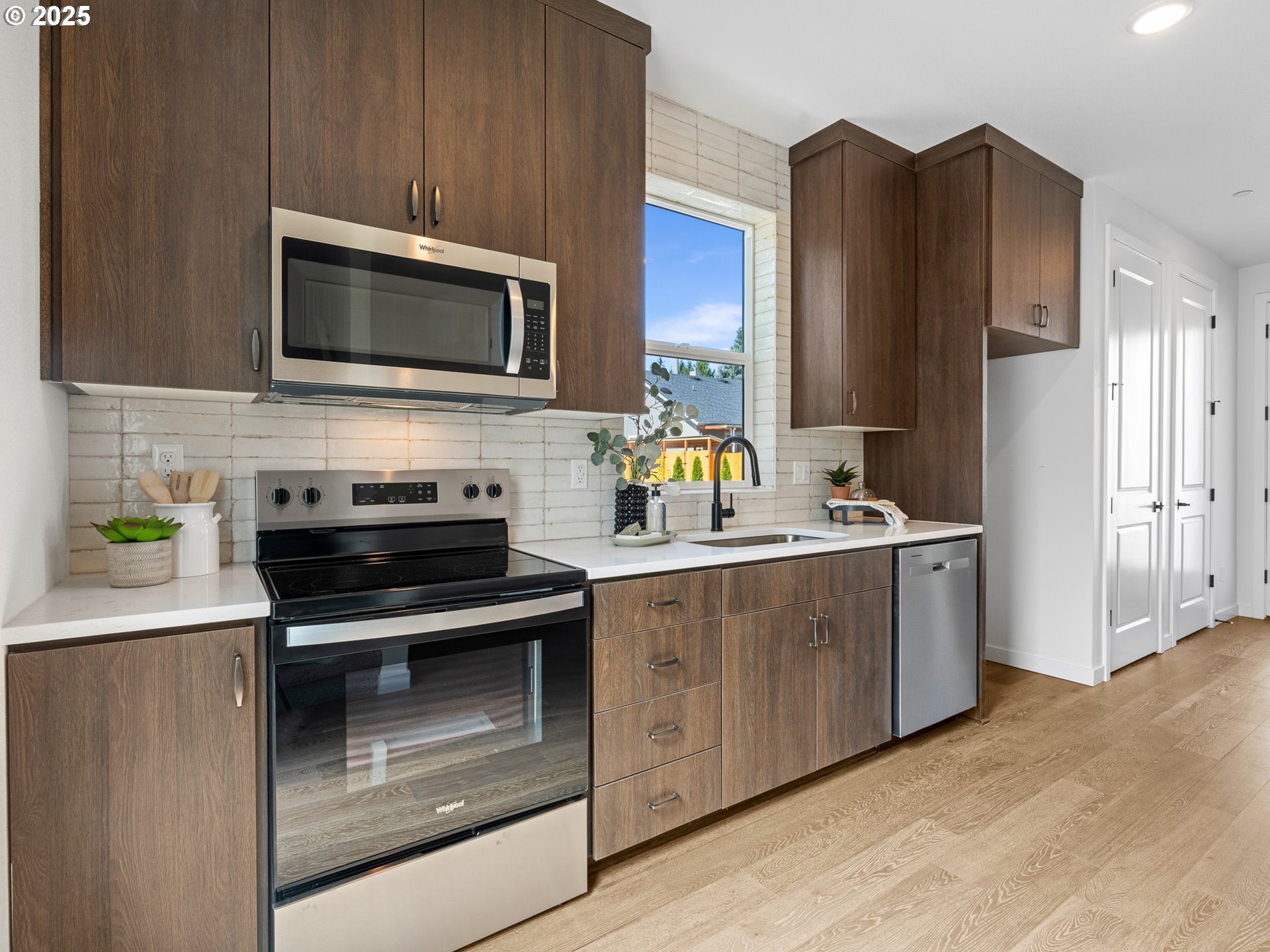 3246 SE 115th AVE, Portland