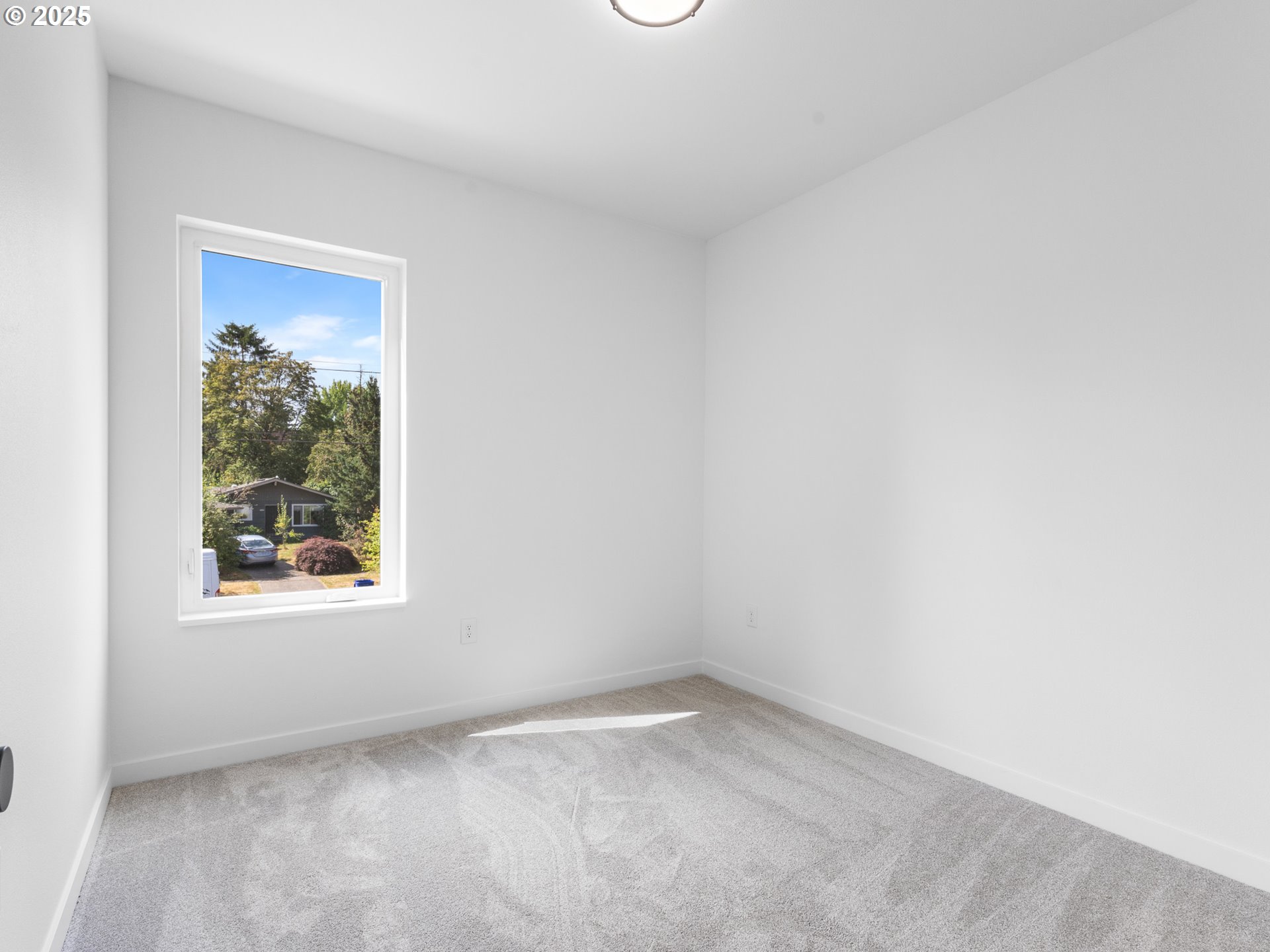 3863 N Willis BLVD 8, Portland Unit: 8