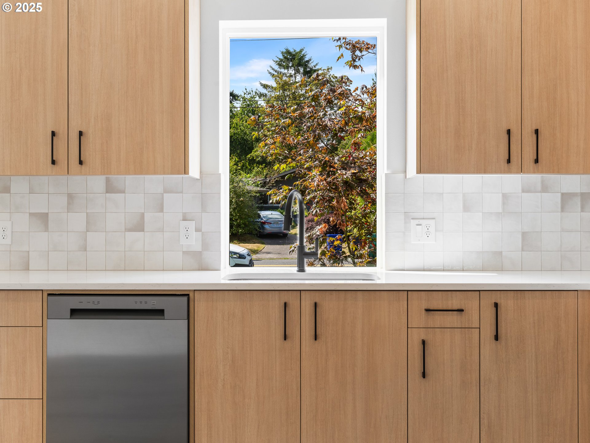 3863 N Willis BLVD 8, Portland Unit: 8