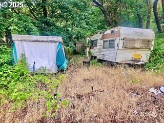 266 WOODRUFF MOUNTAIN RD